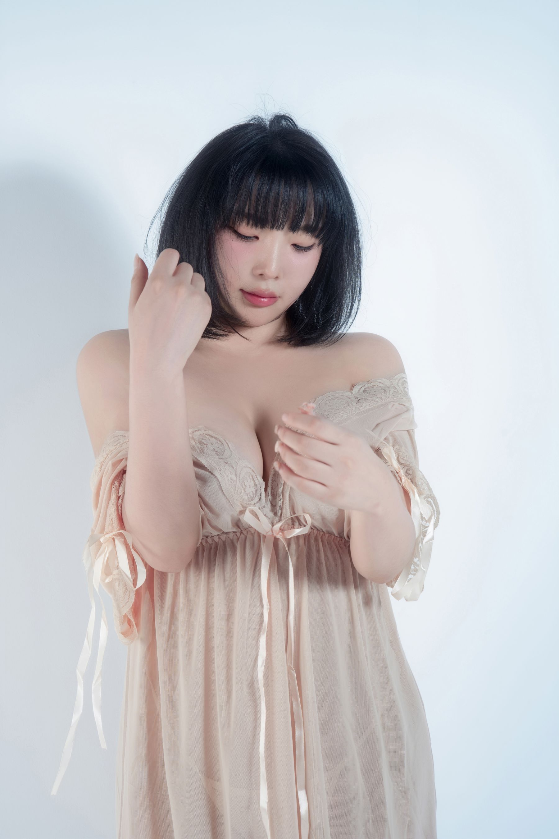 姜仁卿 Kang In-kyung - X Hoorizon/(96P)