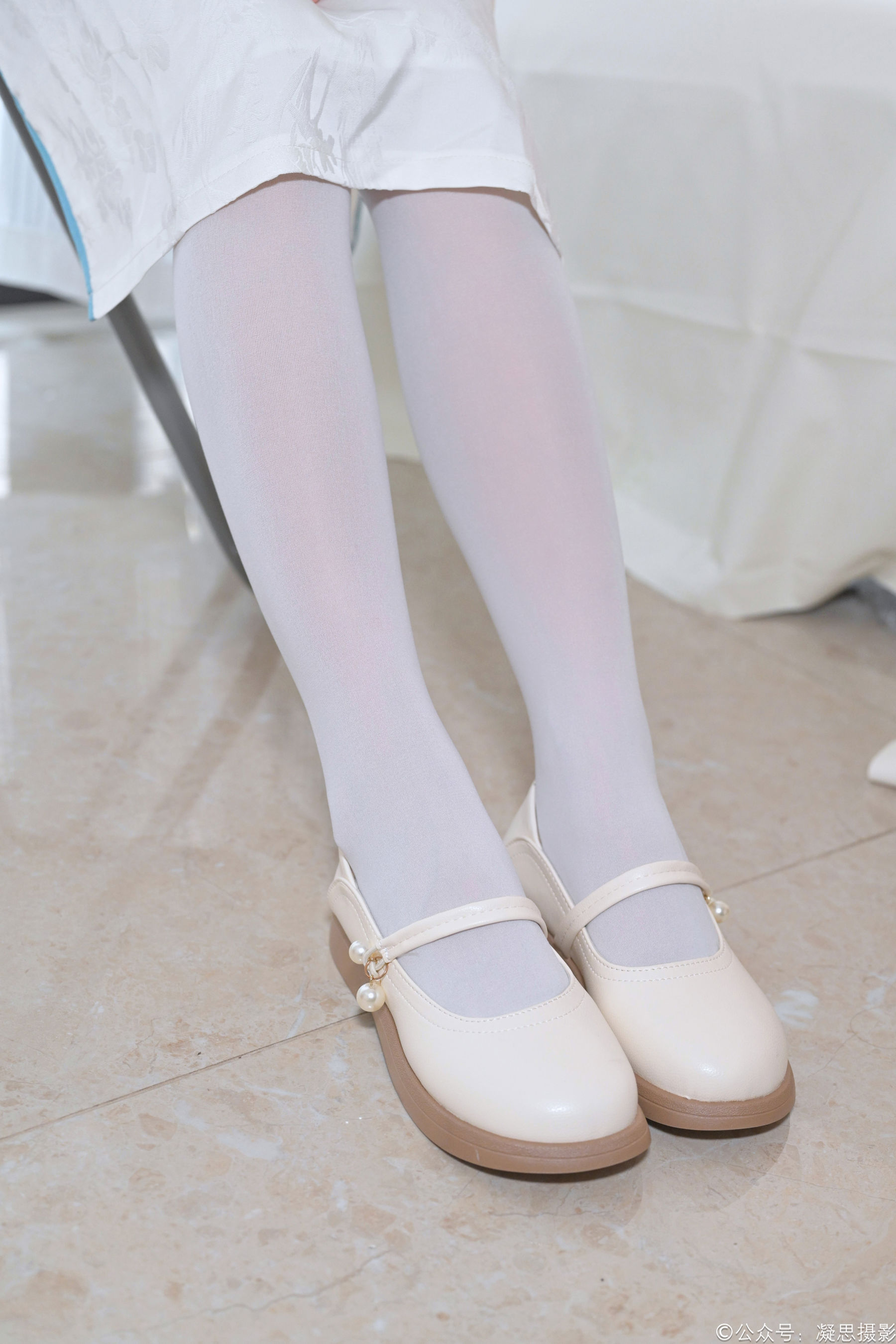 凝思摄影 No.015 小睿 - 旗袍、连裤白丝、玛丽珍/(140P)