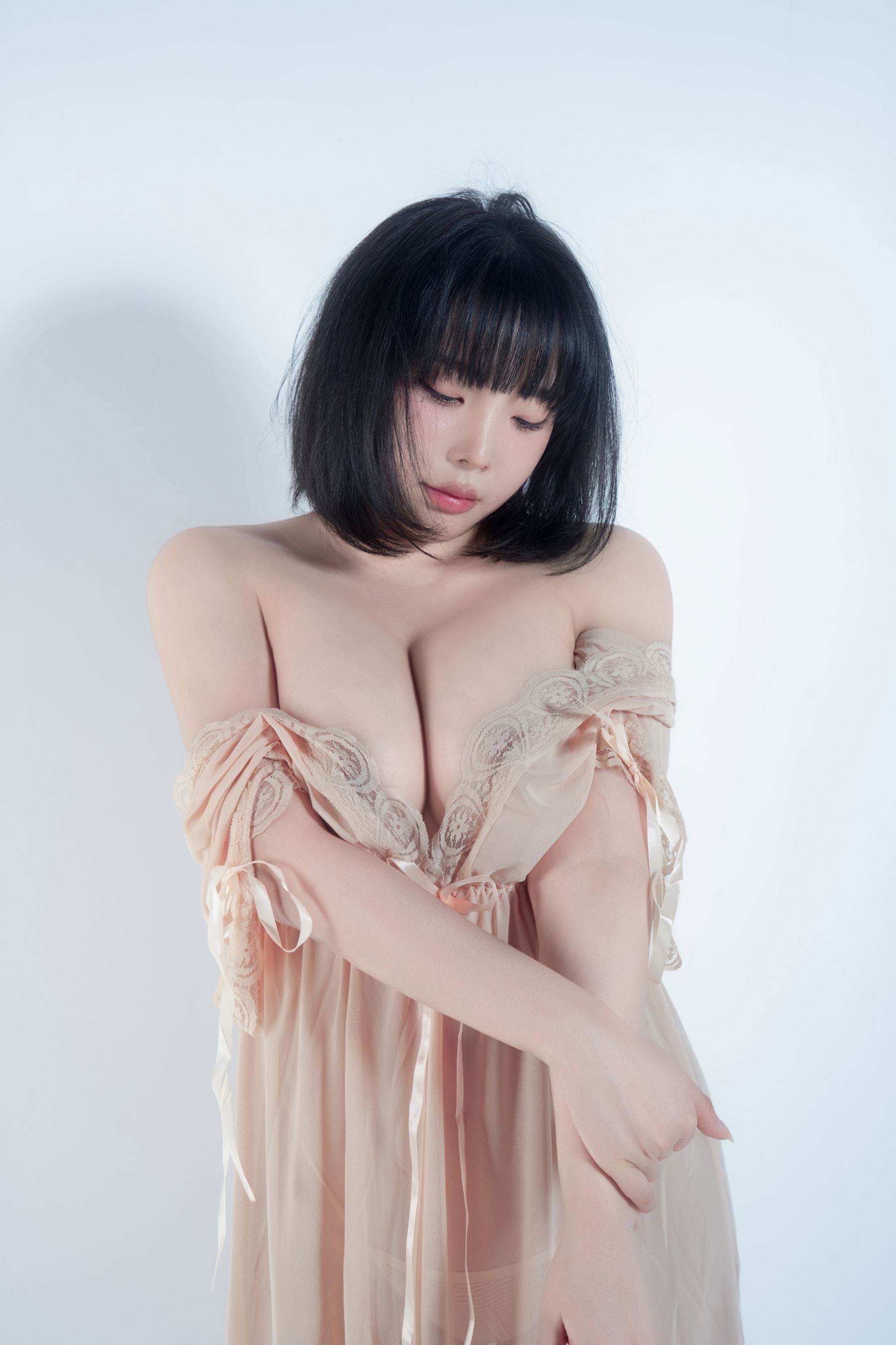 姜仁卿 Kang In-kyung - X Hoorizon/(96P)