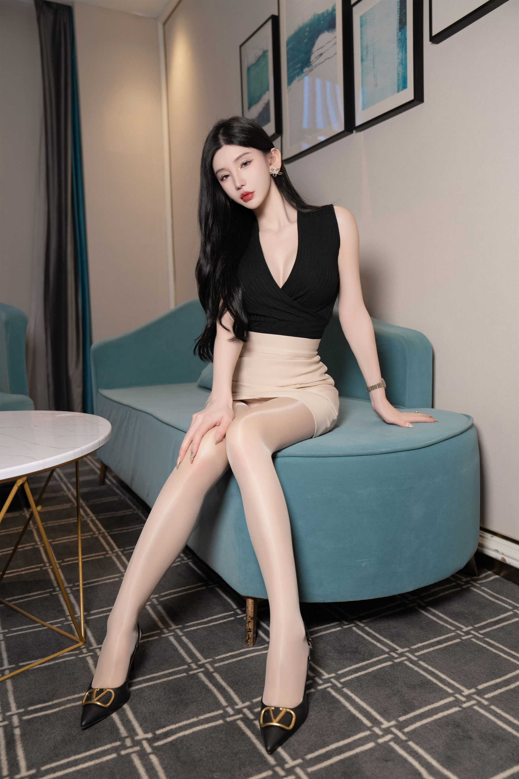 周于希 - 模特剧情/(112P)