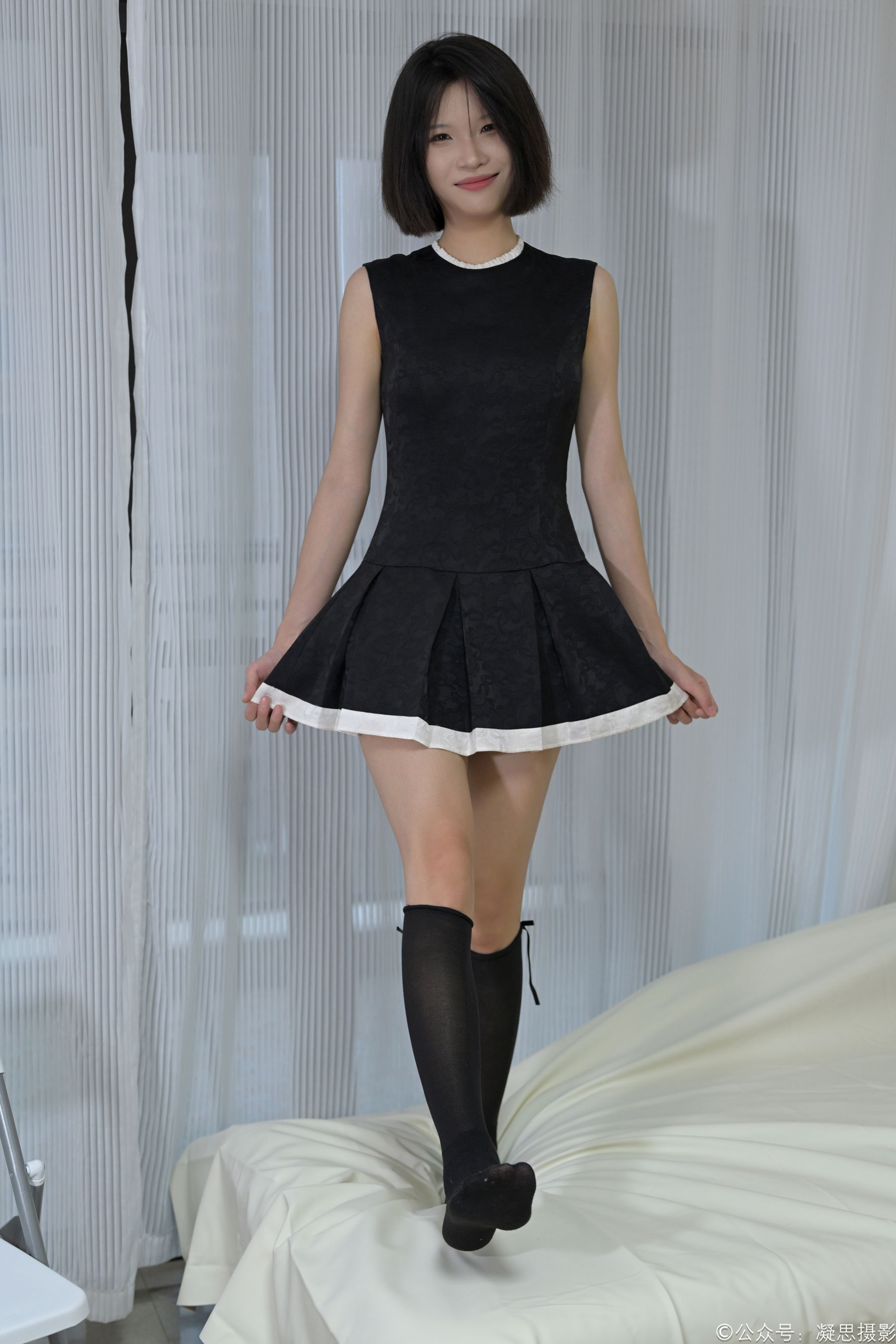 凝思摄影 No.003 小睿 - 连衣裙、小腿袜、小皮鞋/(137P)