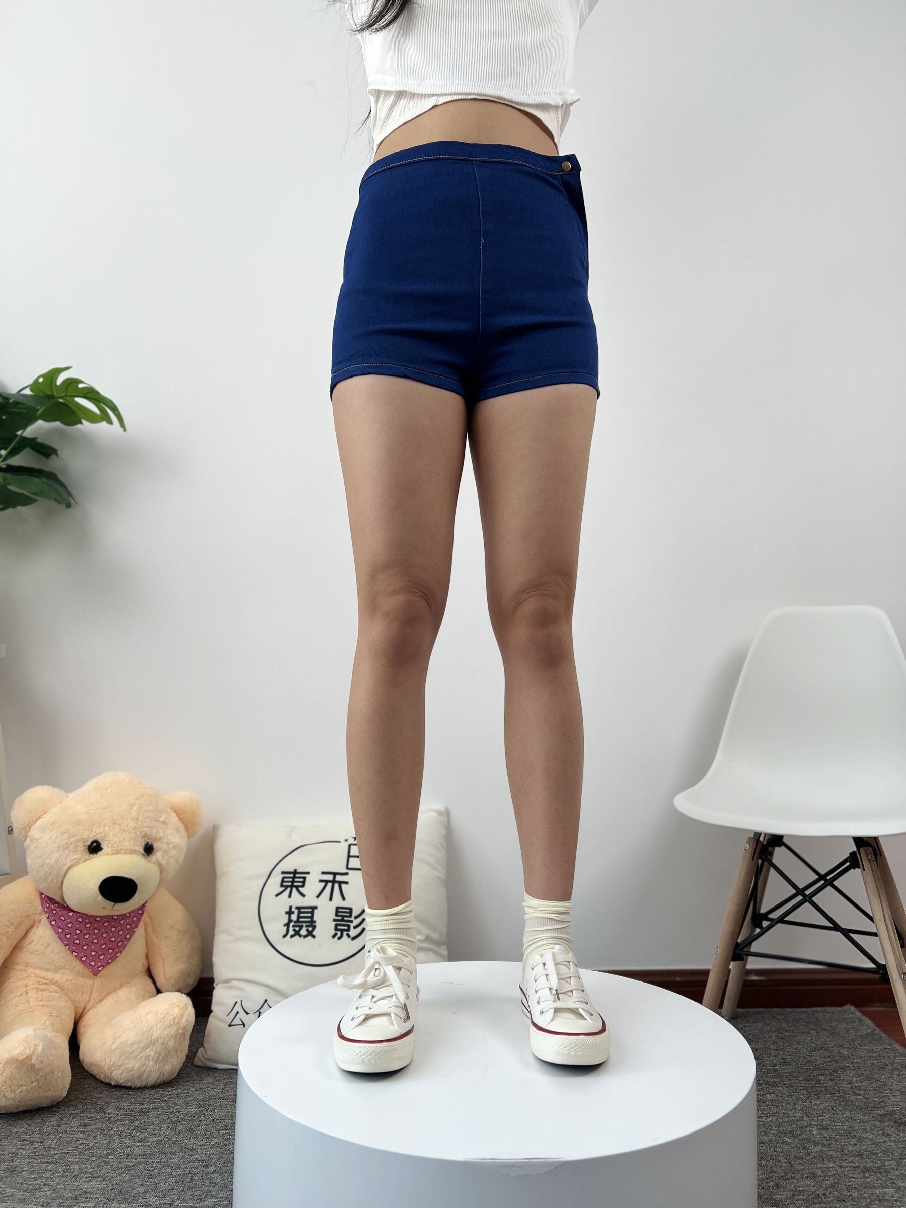 三禾摄影 No.027 牛仔短裤 棉袜 帆布鞋/(213P)