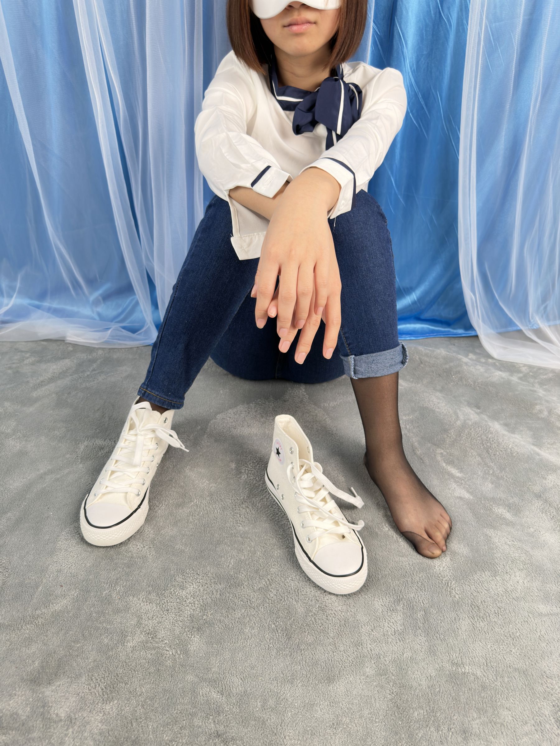 三禾摄影 No.024 牛仔裤里丝 帆布鞋 高跟/(201P)