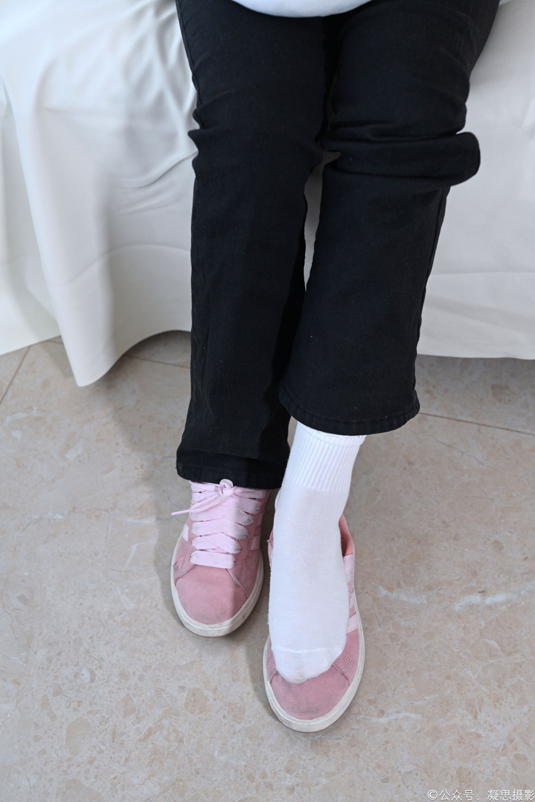 凝思摄影 No.013 铃铃 - T恤、短白袜、平底鞋/(139P)