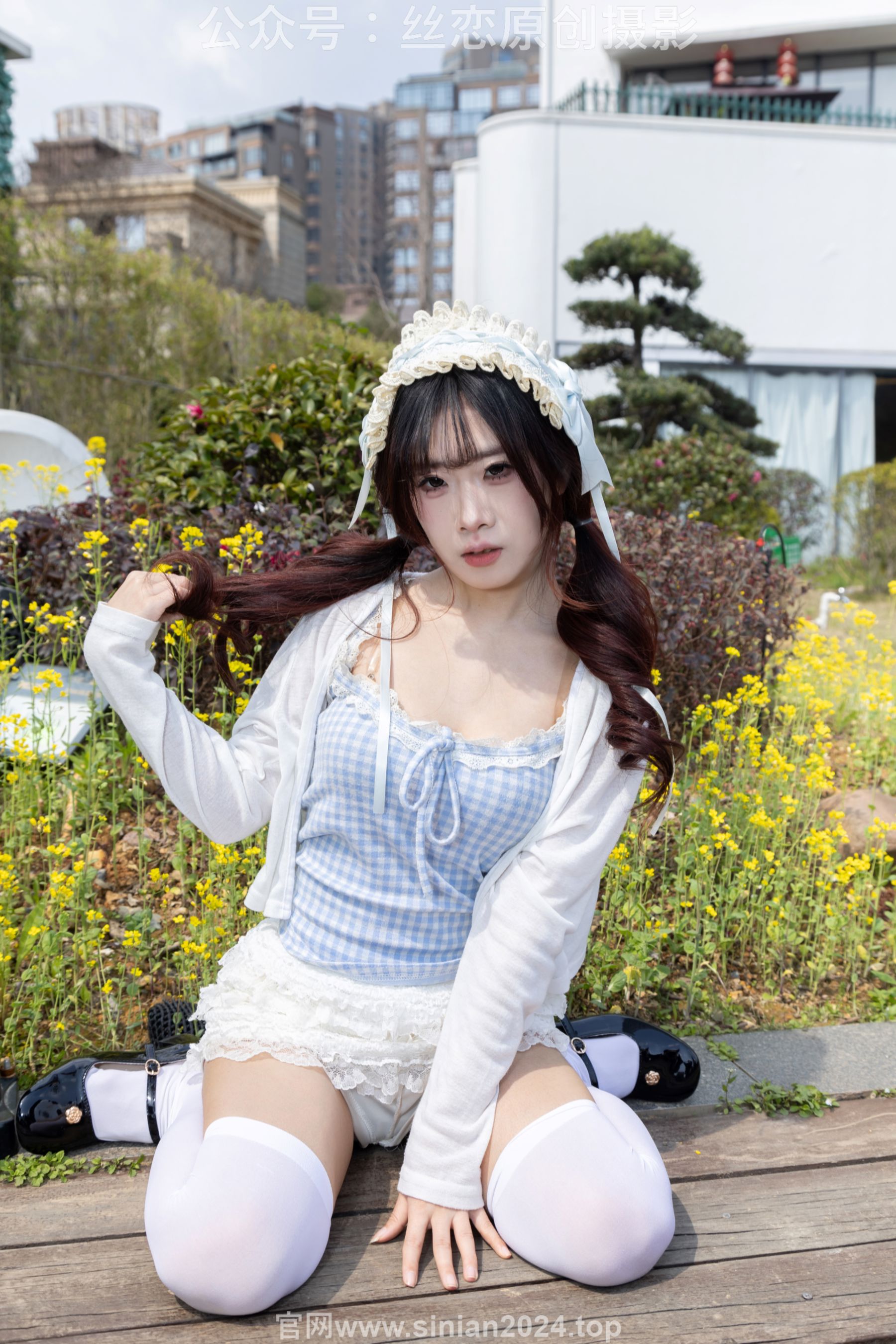 丝恋摄影 No.007 小梦 - 白色JK 超短裙 白色丝袜 黑色皮鞋/(285P)