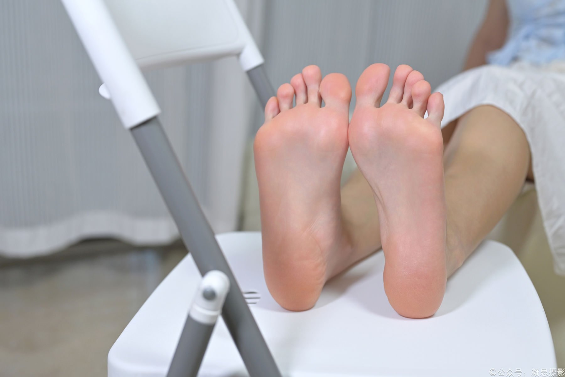 凝思摄影 No.007 小睿 - 长裙、短白袜、平底鞋/(133P)