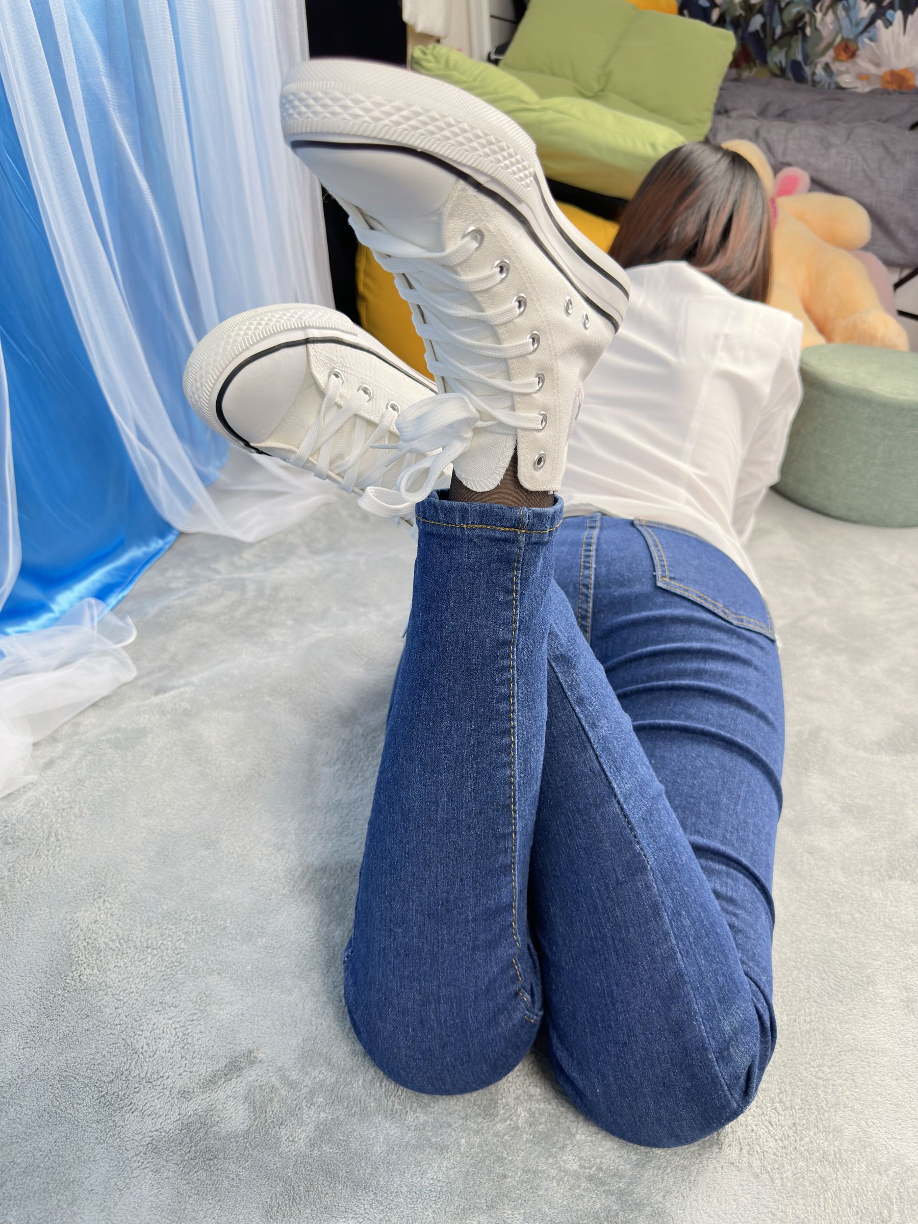 三禾摄影 No.024 牛仔裤里丝 帆布鞋 高跟/(201P)