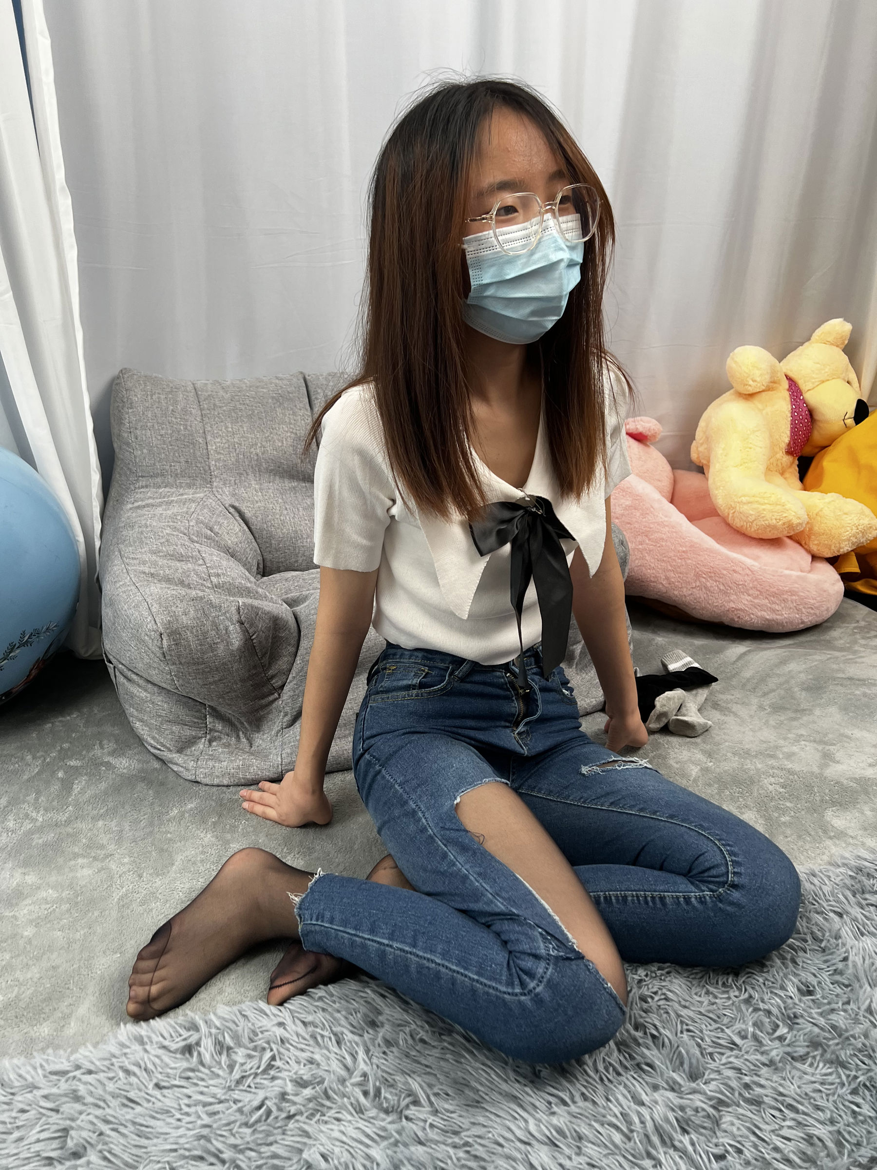 三禾摄影 No.024 牛仔裤里丝 帆布鞋 高跟/(201P)