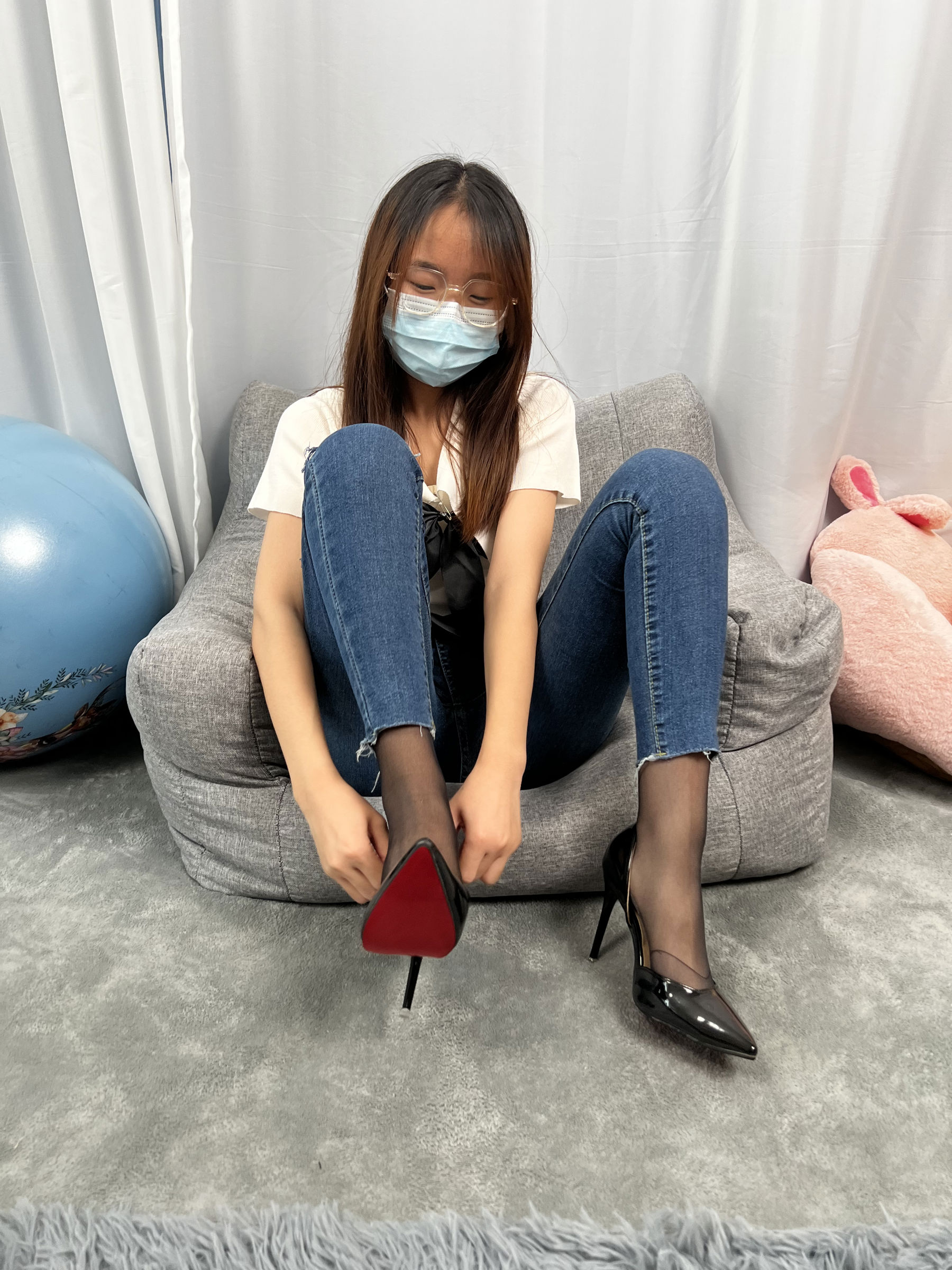 三禾摄影 No.024 牛仔裤里丝 帆布鞋 高跟/(201P)