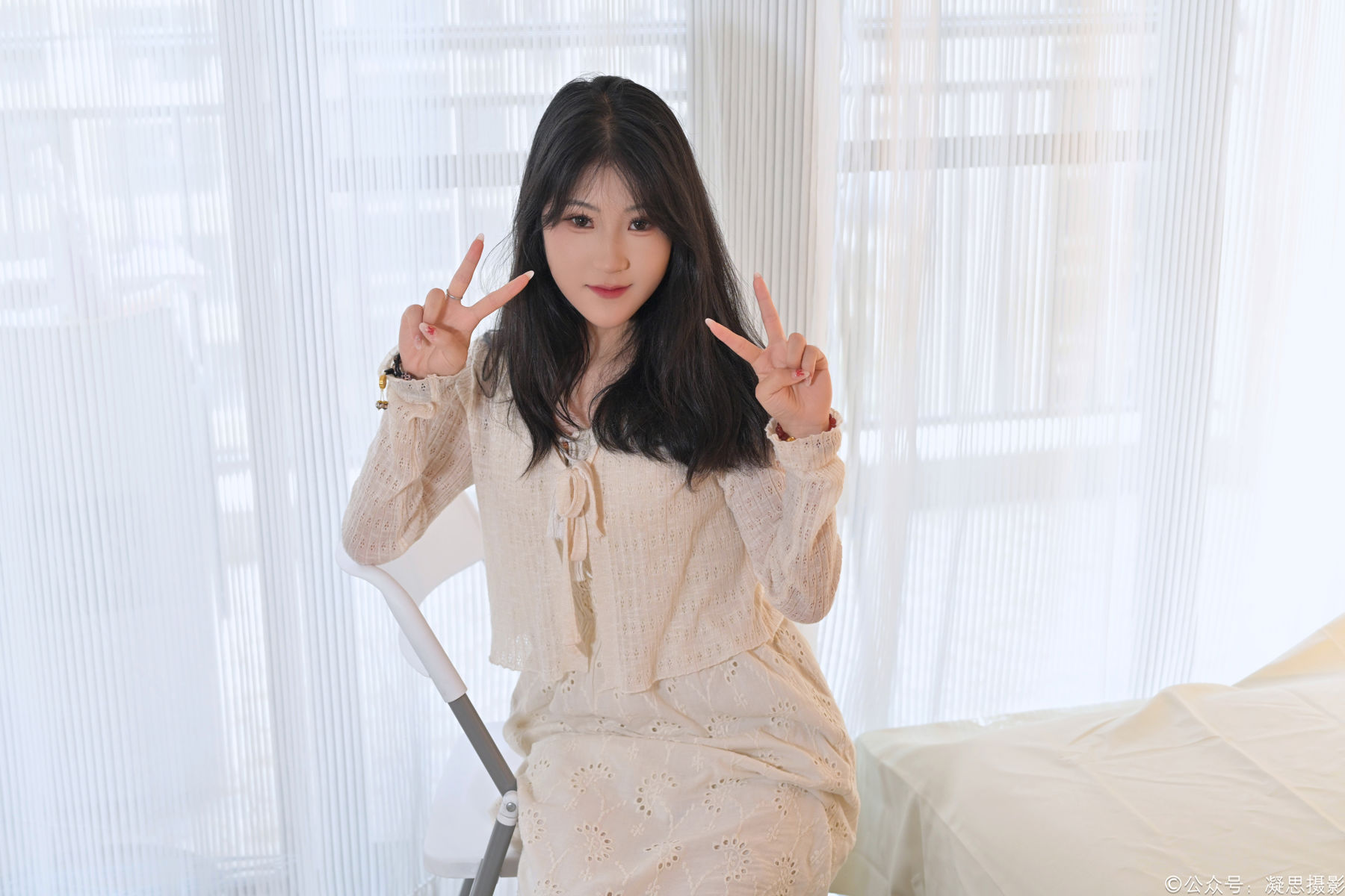 凝思摄影 No.005 琦琦 - 连衣裙、短白袜、平底鞋/(134P)