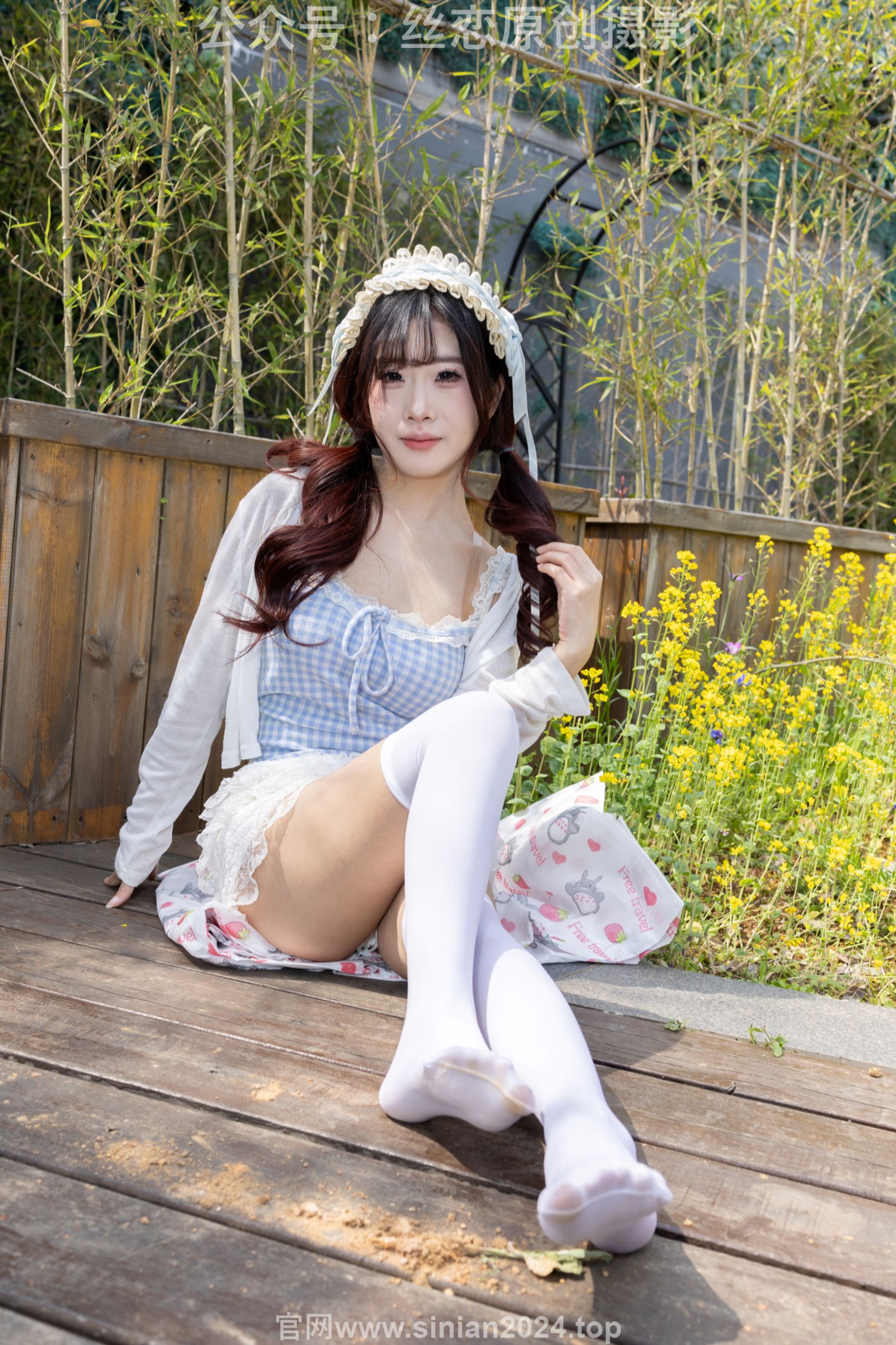 丝恋摄影 No.007 小梦 - 白色JK 超短裙 白色丝袜 黑色皮鞋/(285P)