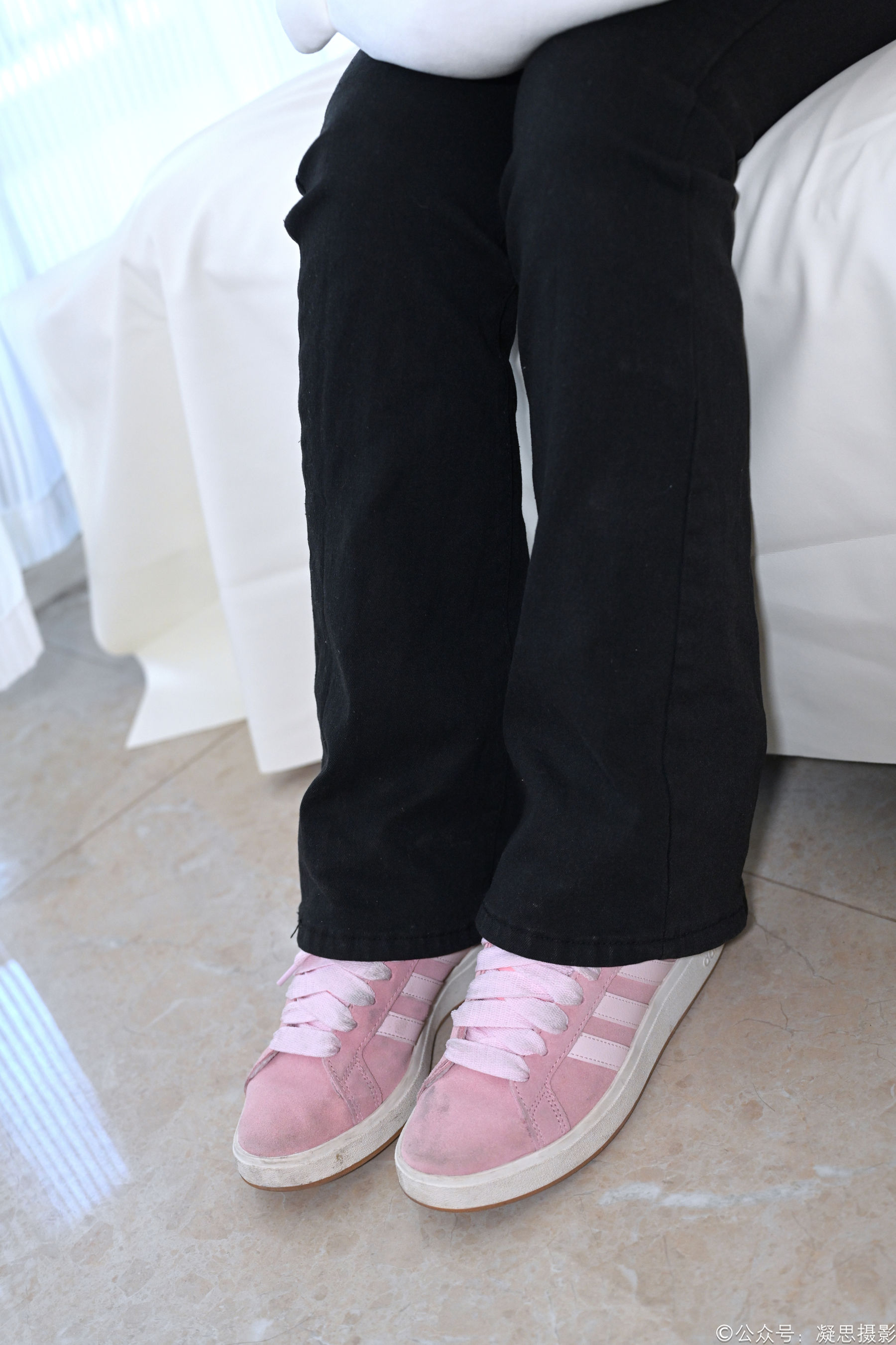 凝思摄影 No.013 铃铃 - T恤、短白袜、平底鞋/(139P)