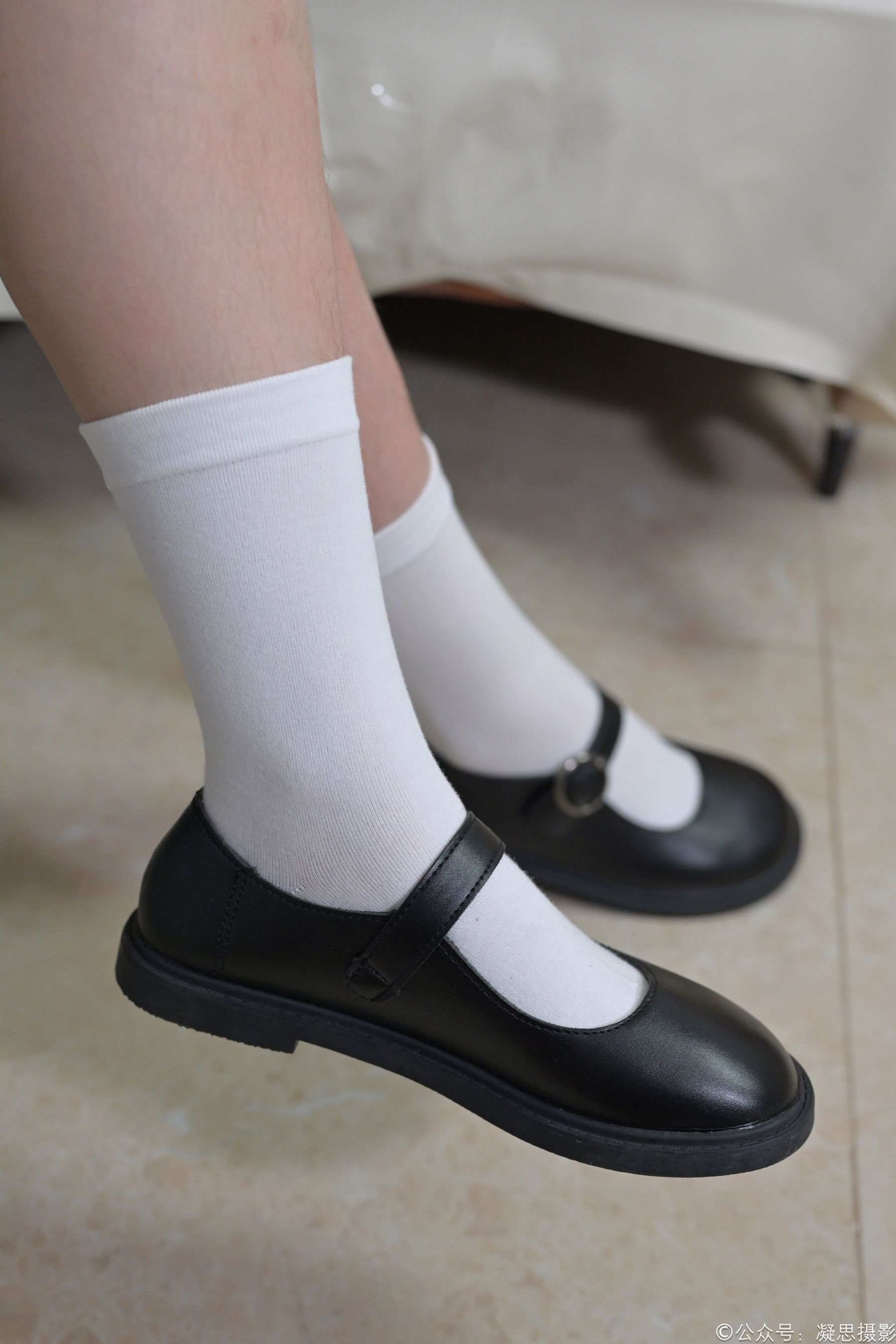 凝思摄影 No.008 铃铃 - 短裙、短白袜、小皮鞋/(158P)