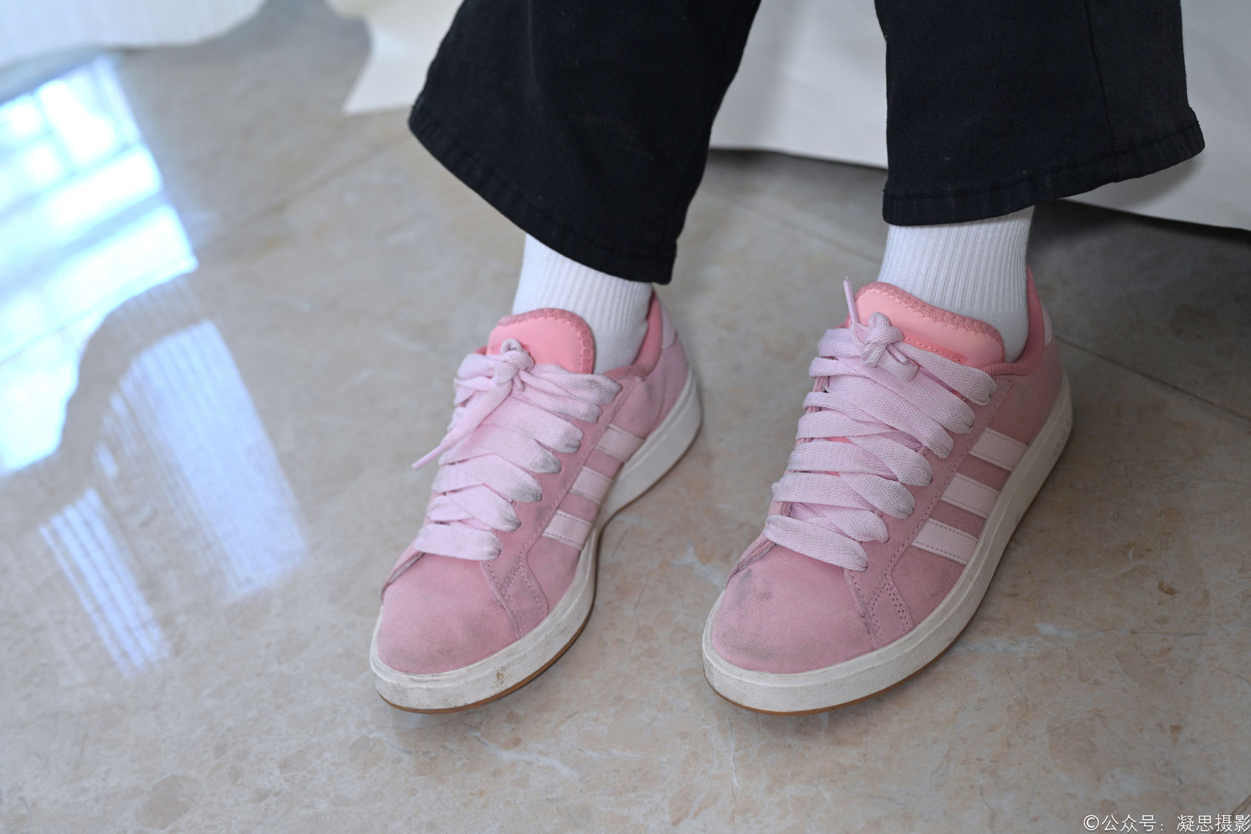 凝思摄影 No.013 铃铃 - T恤、短白袜、平底鞋/(139P)