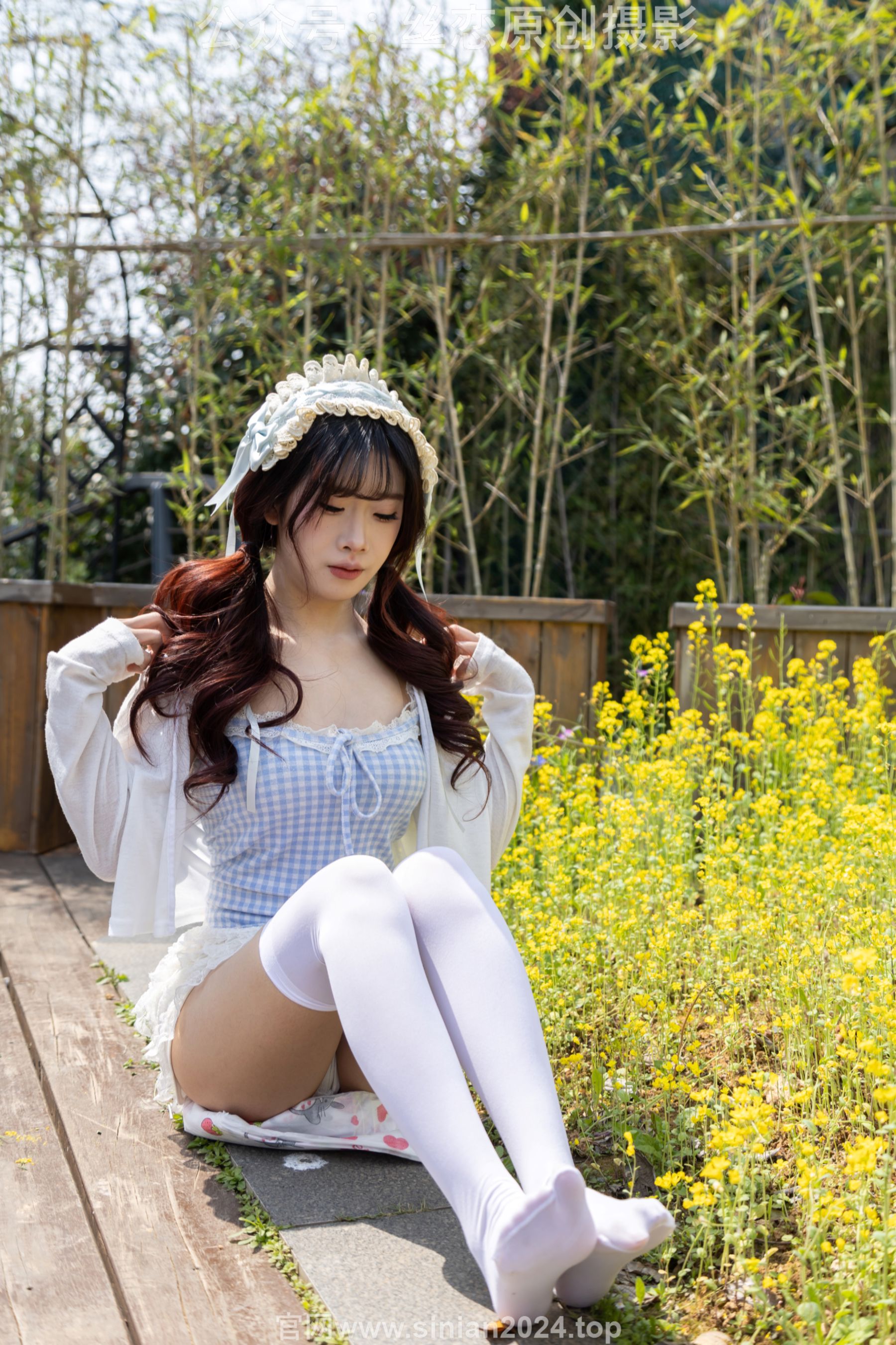 丝恋摄影 No.007 小梦 - 白色JK 超短裙 白色丝袜 黑色皮鞋/(285P)