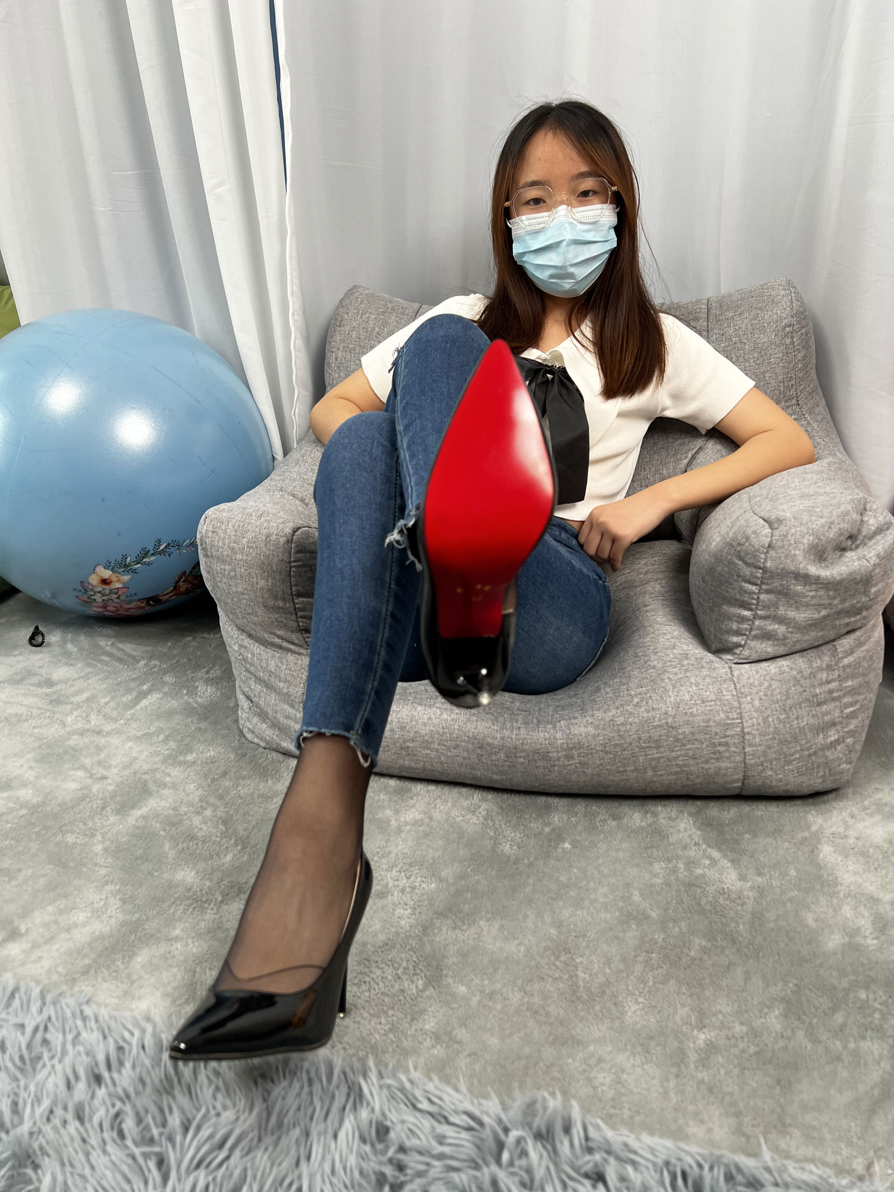 三禾摄影 No.024 牛仔裤里丝 帆布鞋 高跟/(201P)