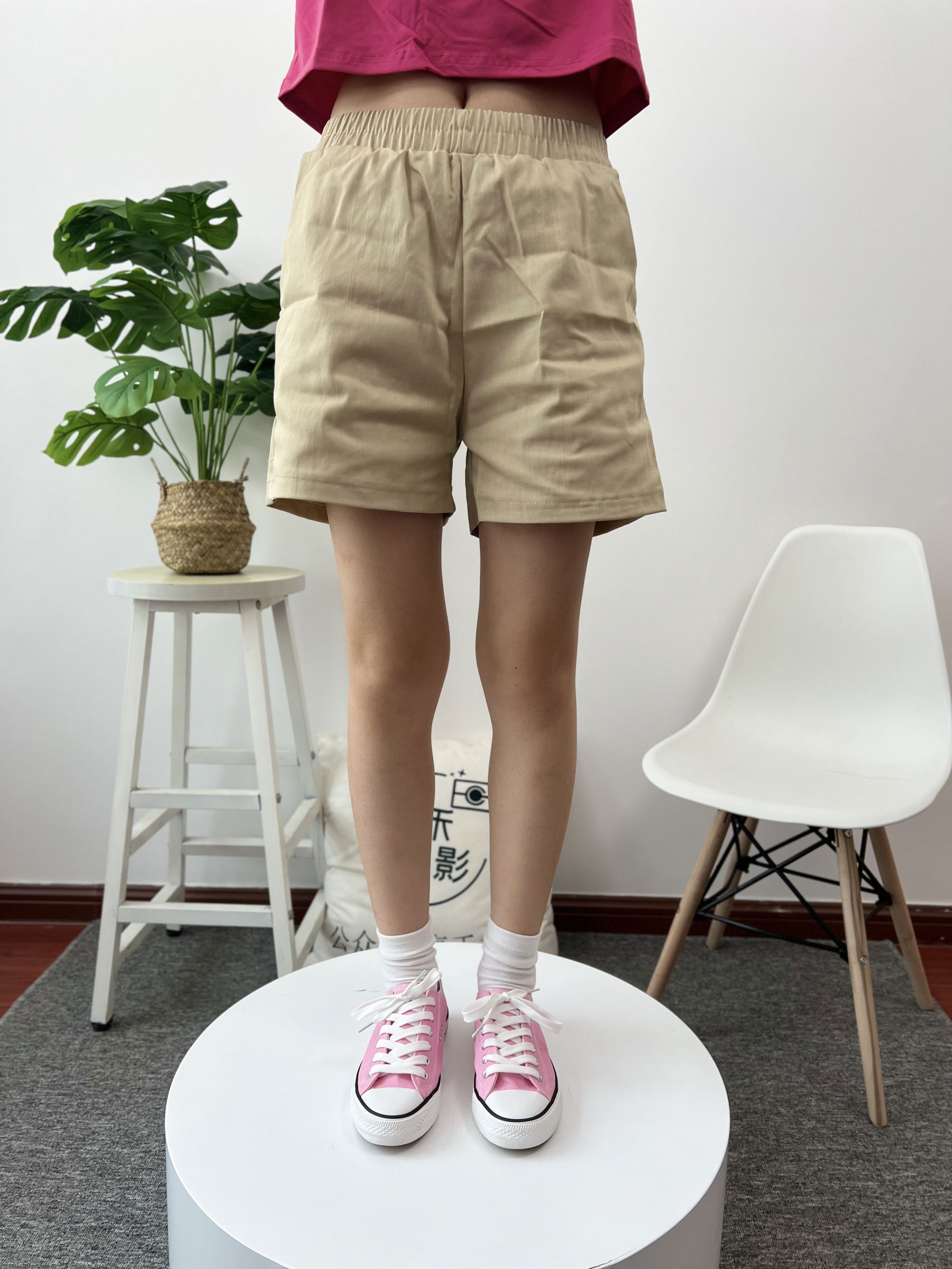 三禾摄影 No.025 休闲短裤 棉袜 帆布鞋/(182P)