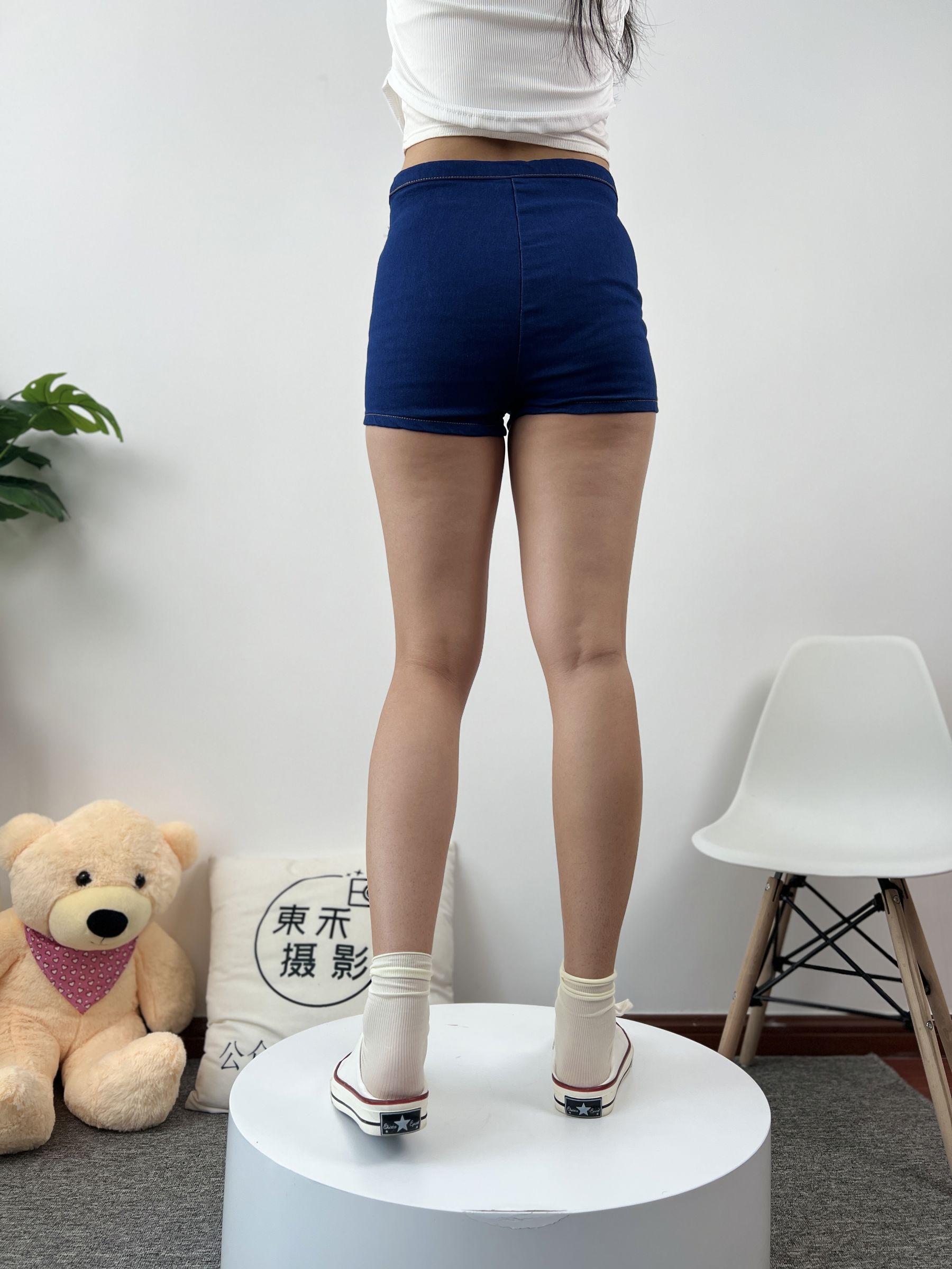 三禾摄影 No.027 牛仔短裤 棉袜 帆布鞋/(213P)