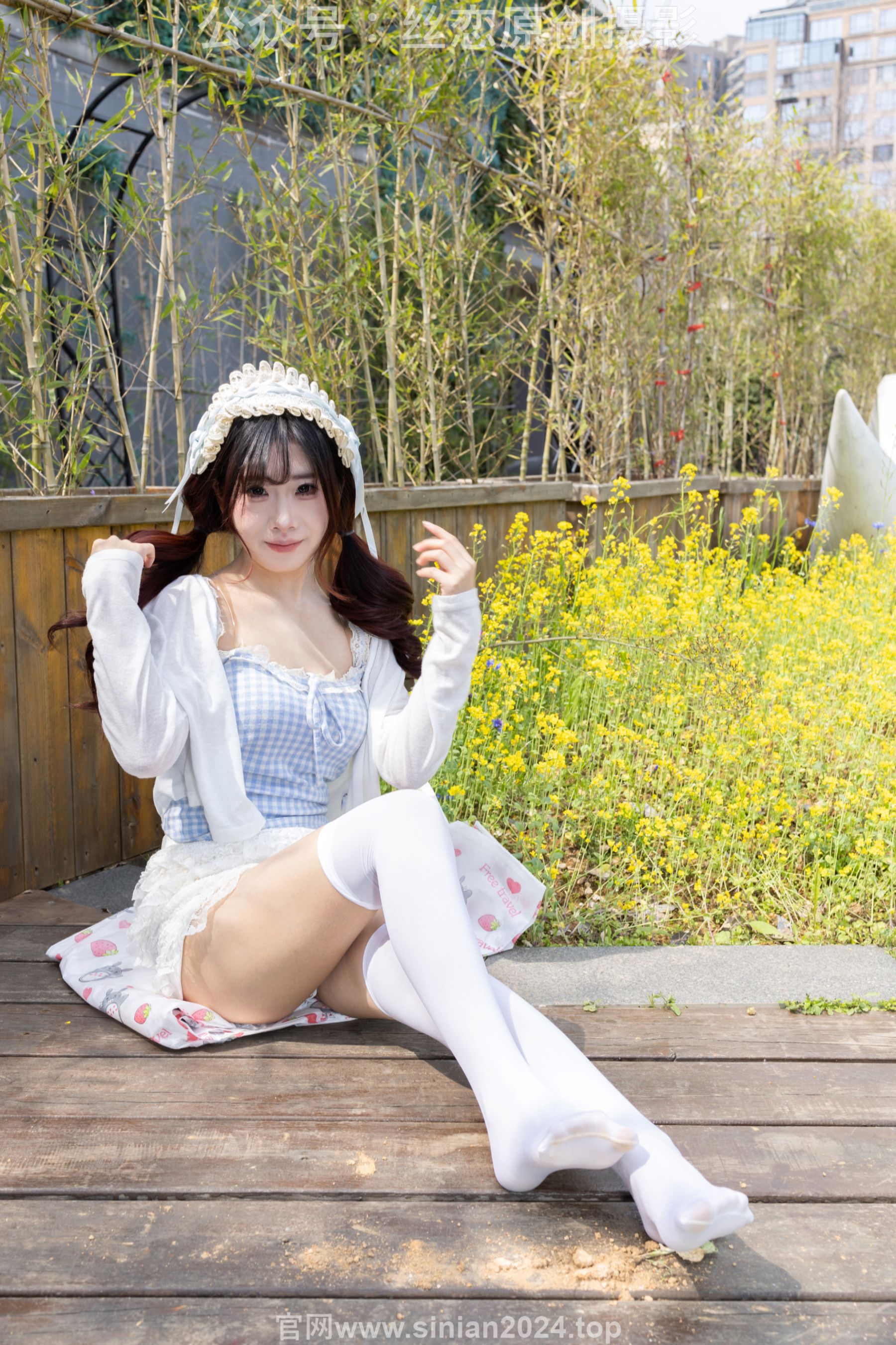 丝恋摄影 No.007 小梦 - 白色JK 超短裙 白色丝袜 黑色皮鞋/(285P)