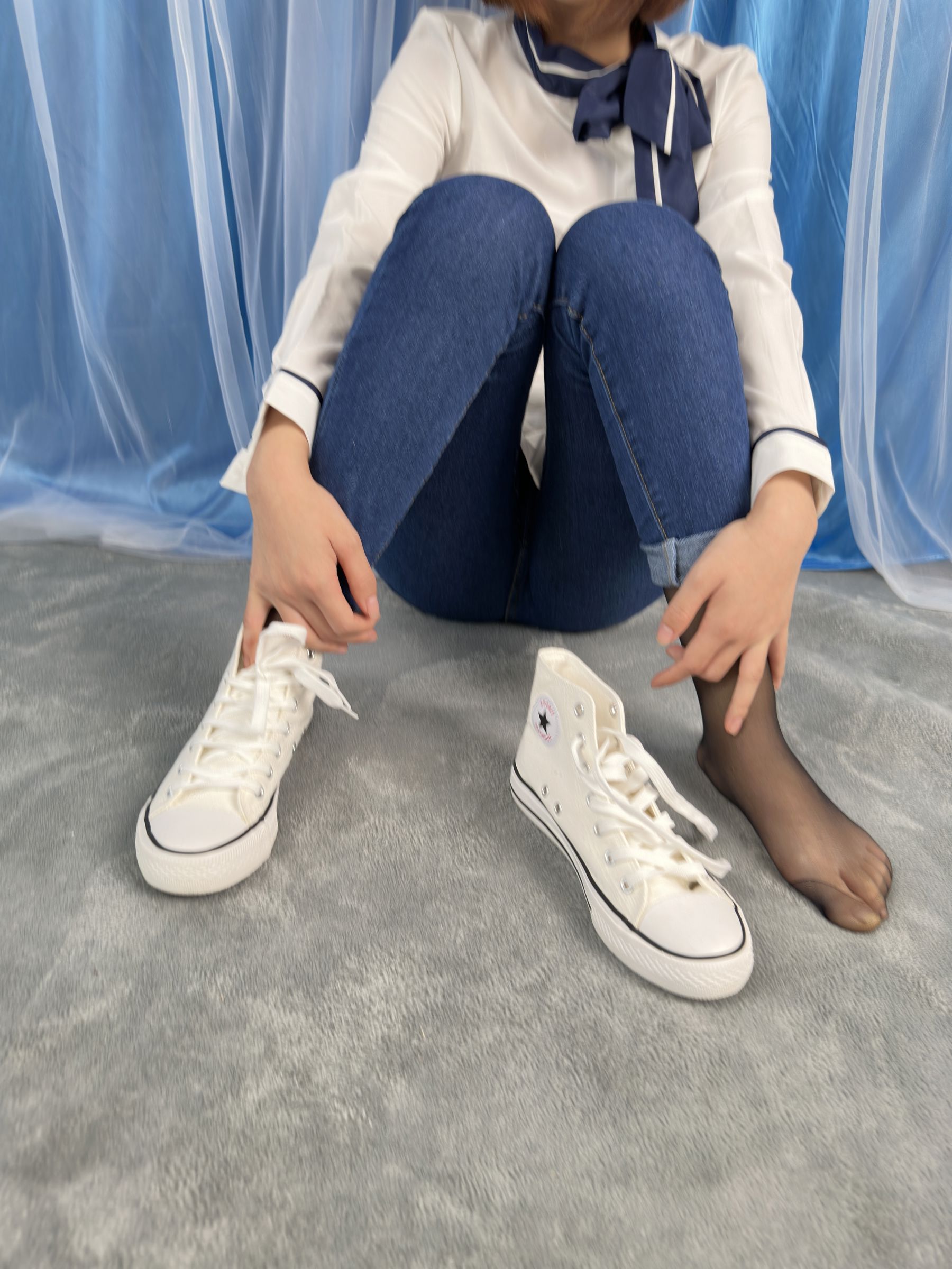 三禾摄影 No.024 牛仔裤里丝 帆布鞋 高跟/(201P)