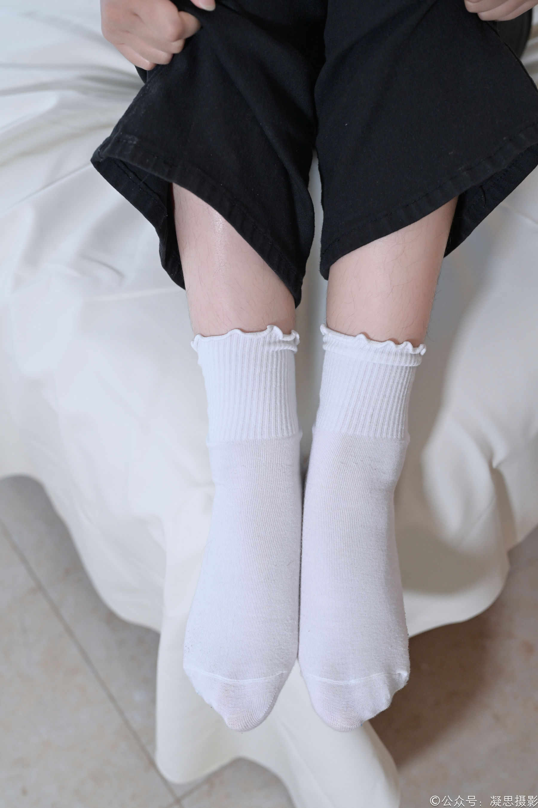 凝思摄影 No.013 铃铃 - T恤、短白袜、平底鞋/(139P)