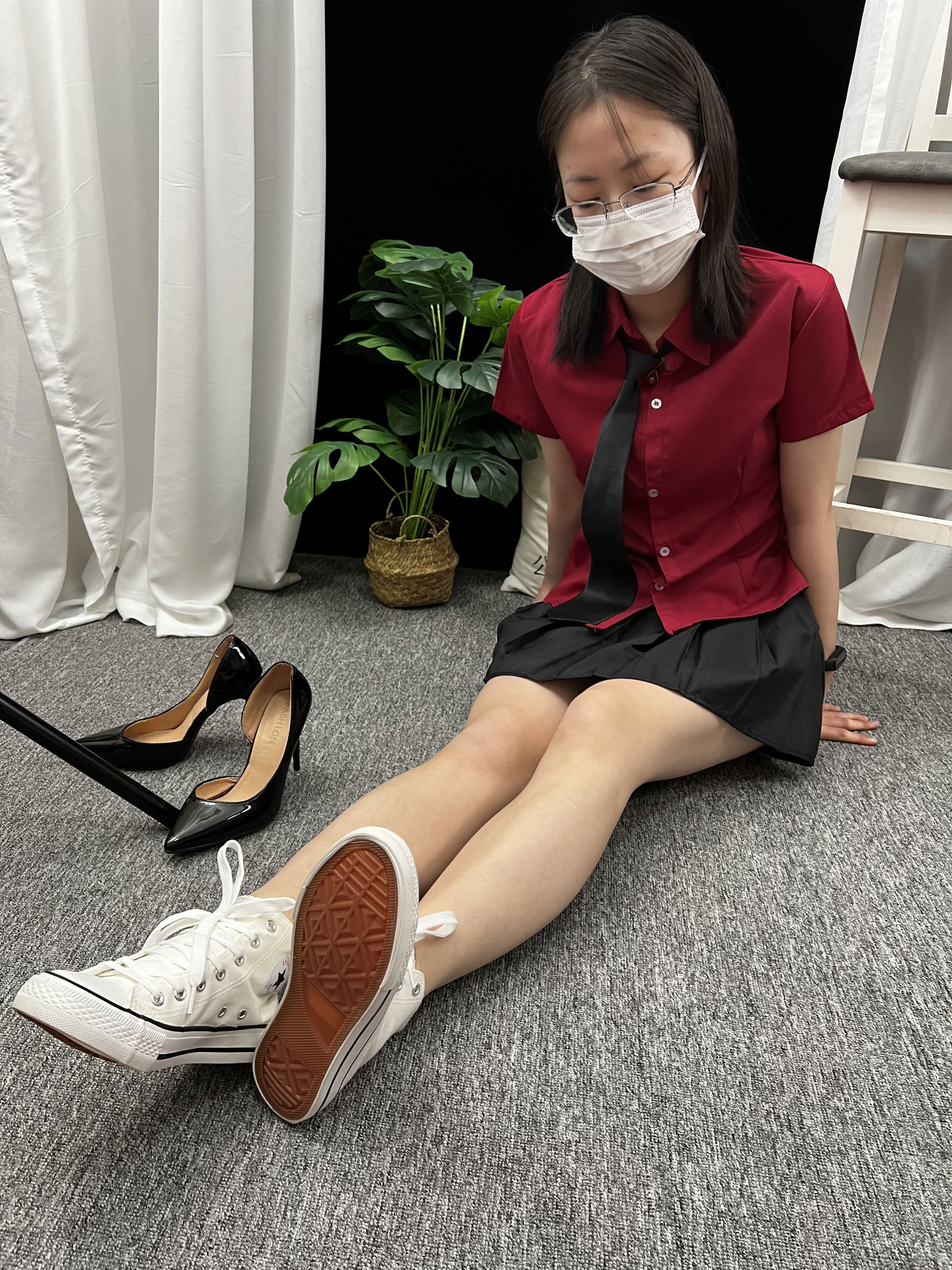 三禾摄影 No.021 短裙 凉拖 帆布鞋 高跟/(217P)