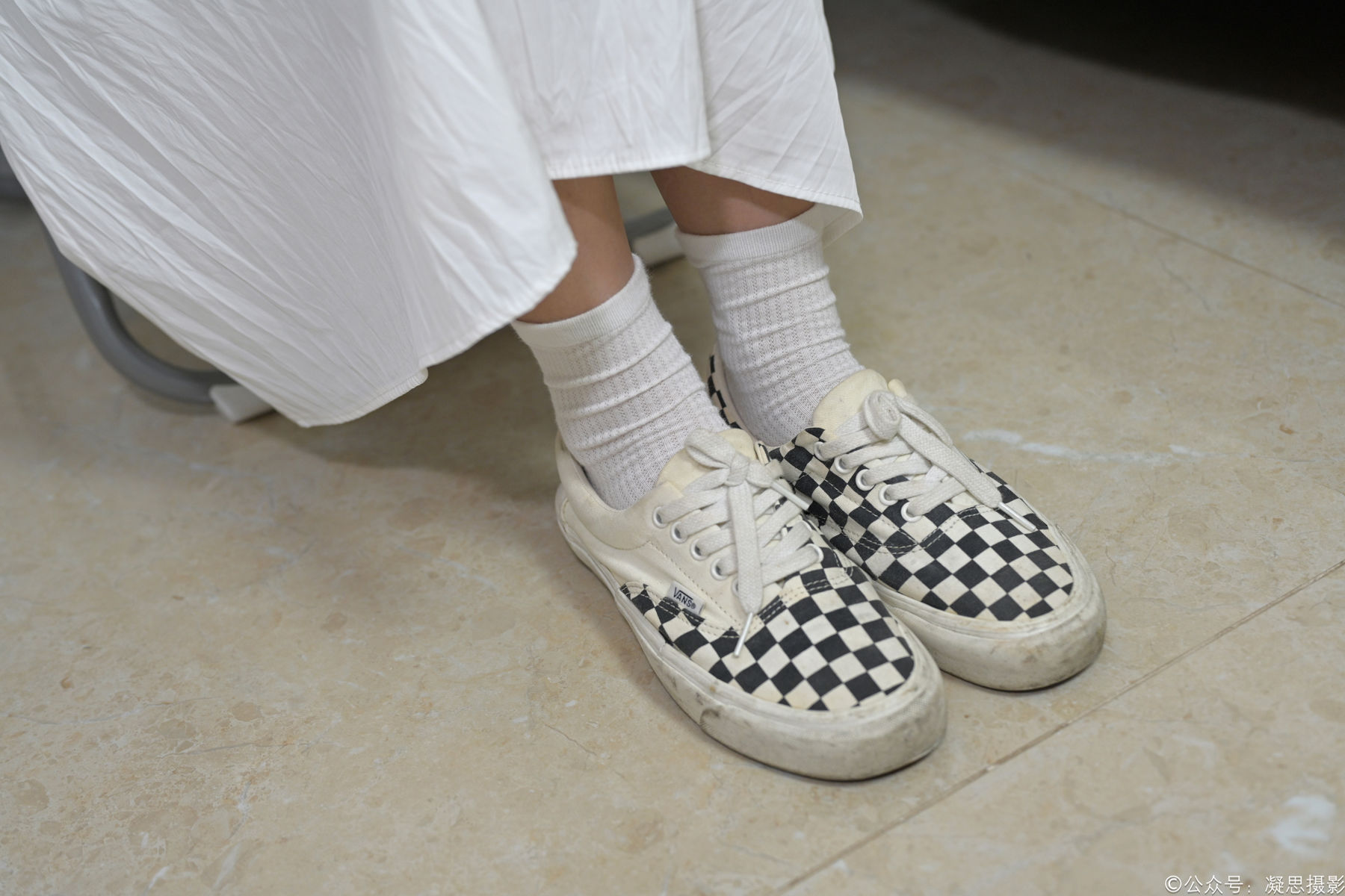 凝思摄影 No.007 小睿 - 长裙、短白袜、平底鞋/(133P)