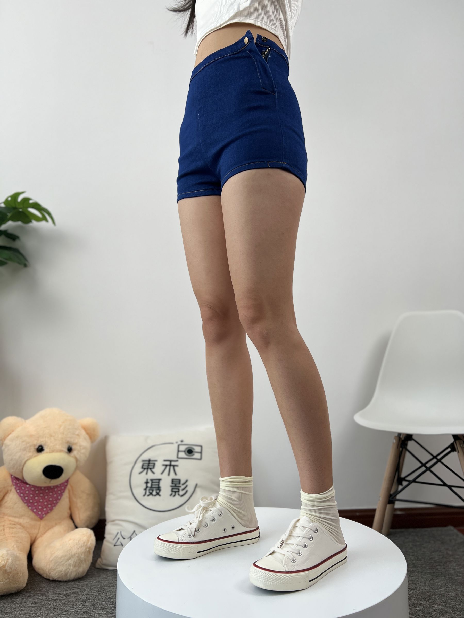 三禾摄影 No.027 牛仔短裤 棉袜 帆布鞋/(213P)