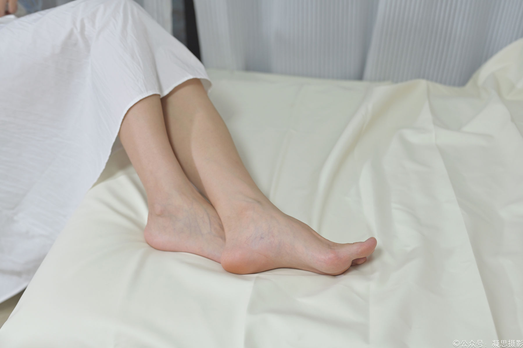 凝思摄影 No.007 小睿 - 长裙、短白袜、平底鞋/(133P)