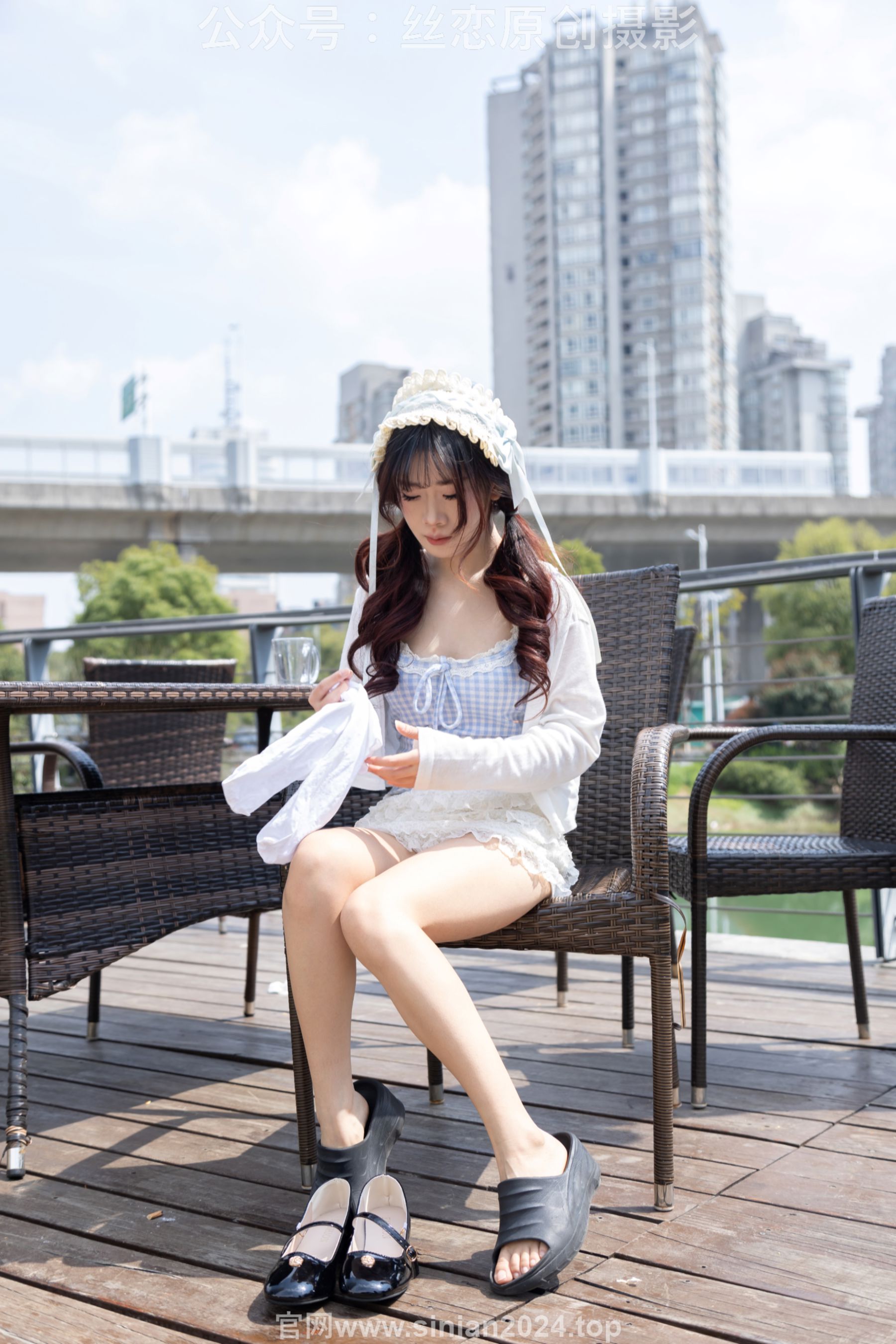 丝恋摄影 No.007 小梦 - 白色JK 超短裙 白色丝袜 黑色皮鞋/(285P)