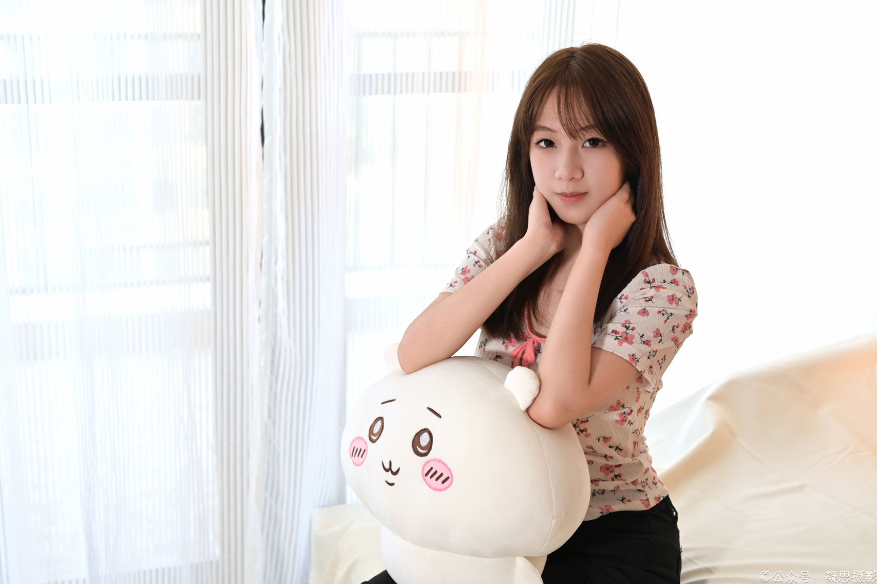 凝思摄影 No.013 铃铃 - T恤、短白袜、平底鞋/(139P)