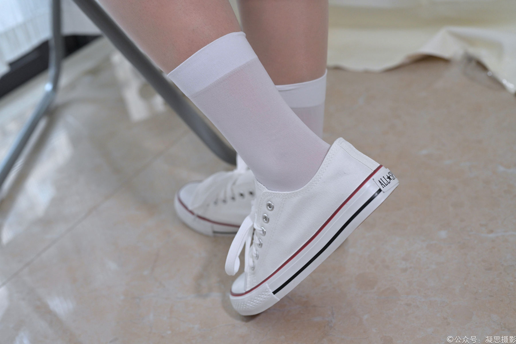 凝思摄影 No.009 琦琦 - 校服、短白丝、连裤肉丝、帆布鞋/(136P)