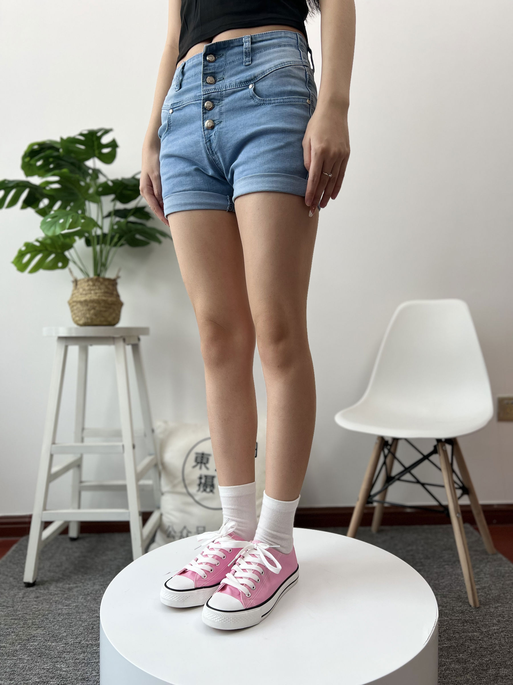 三禾摄影 No.026 牛仔短裤 棉袜 帆布鞋/(176P)