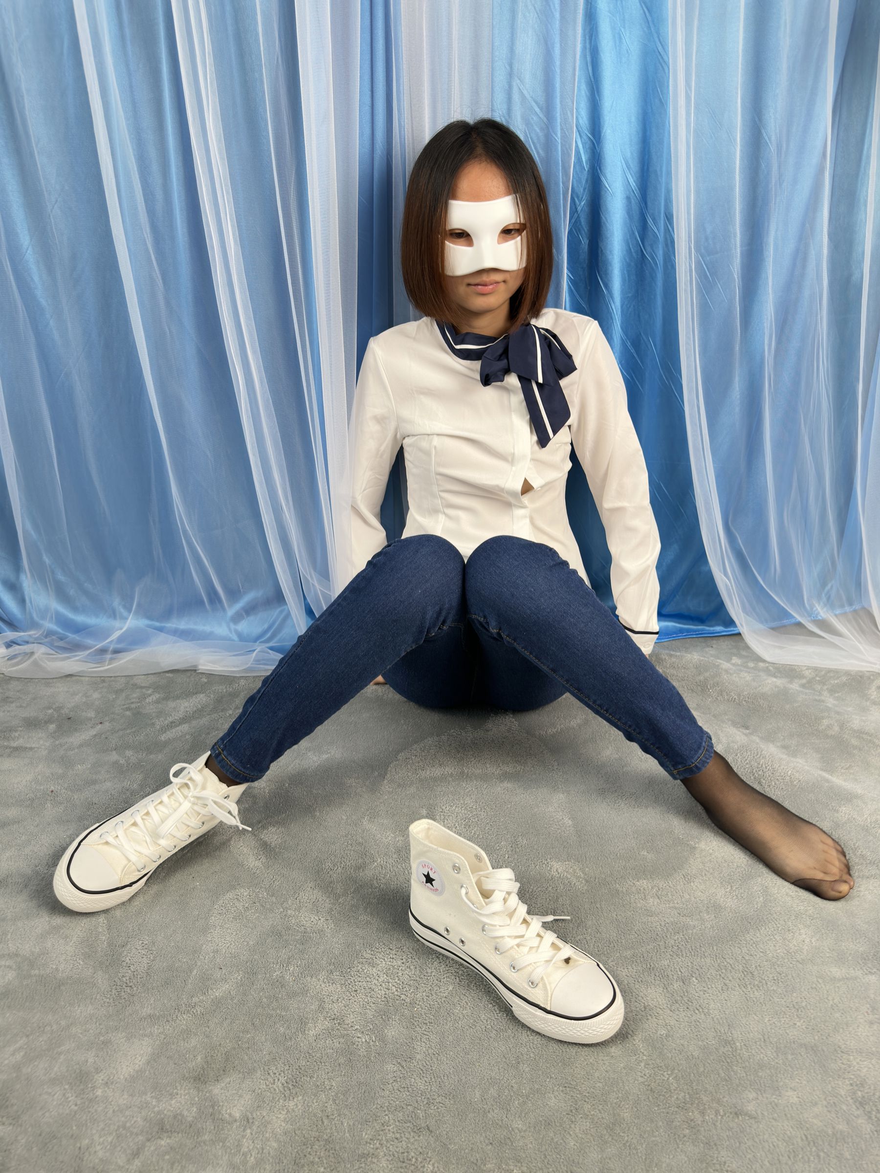 三禾摄影 No.024 牛仔裤里丝 帆布鞋 高跟/(201P)