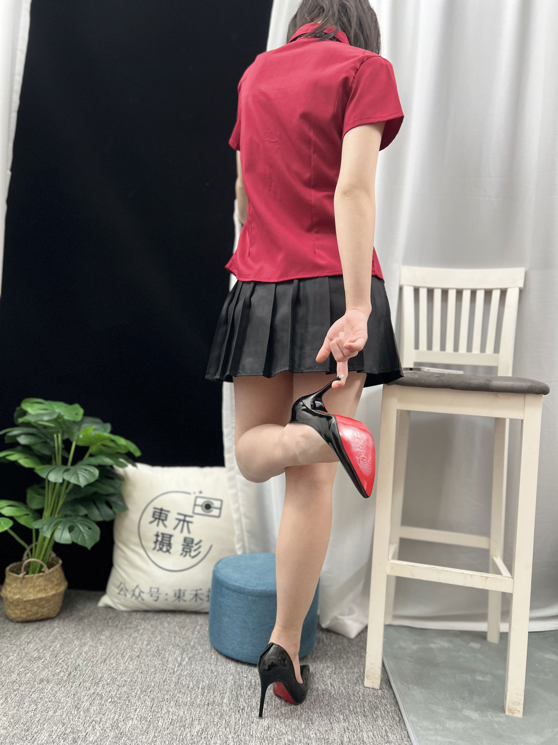 三禾摄影 No.021 短裙 凉拖 帆布鞋 高跟/(217P)