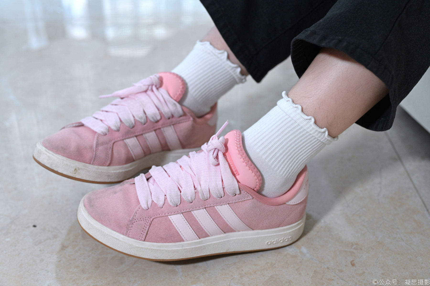 凝思摄影 No.013 铃铃 - T恤、短白袜、平底鞋/(139P)