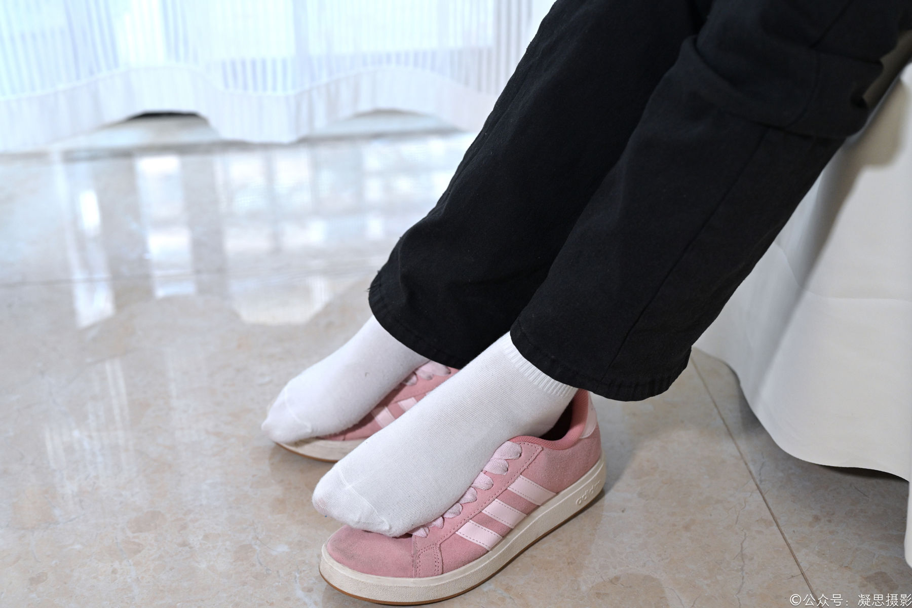 凝思摄影 No.013 铃铃 - T恤、短白袜、平底鞋/(139P)