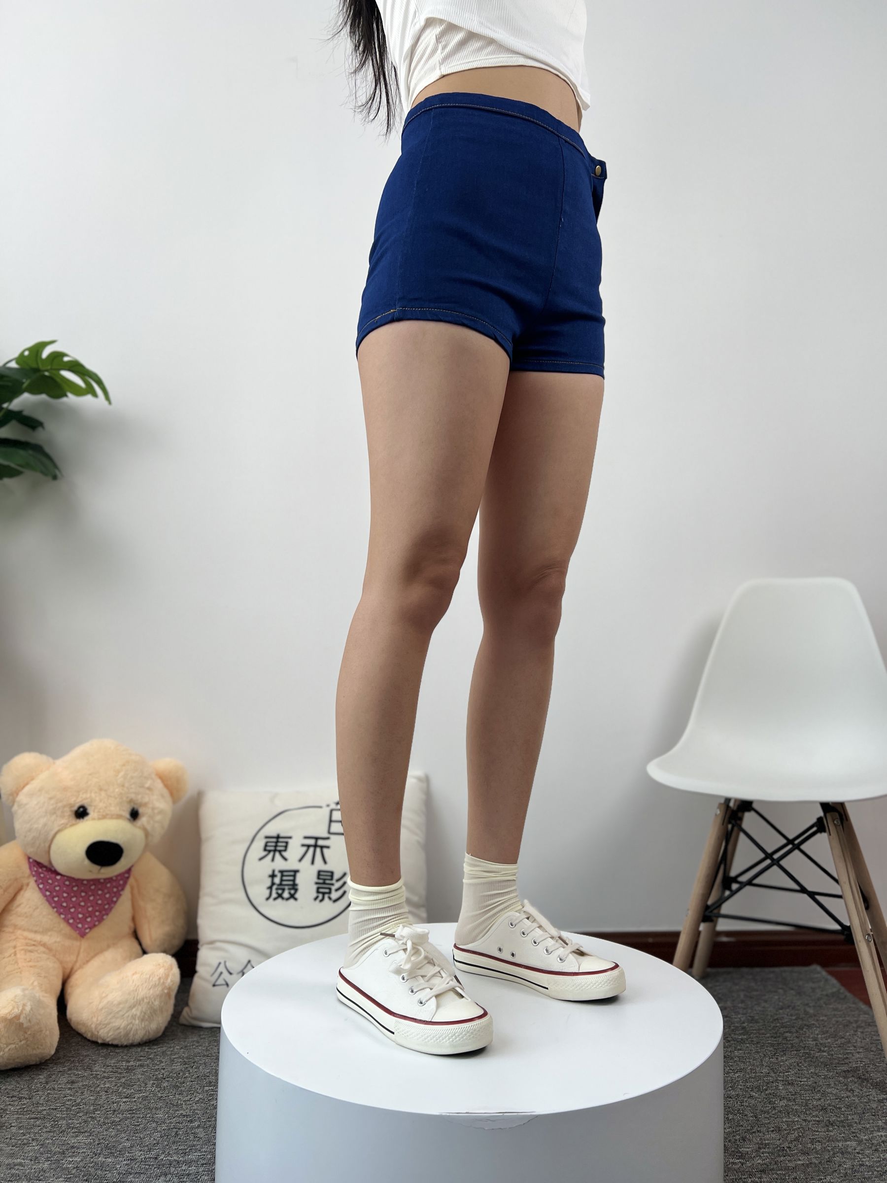 三禾摄影 No.027 牛仔短裤 棉袜 帆布鞋/(213P)