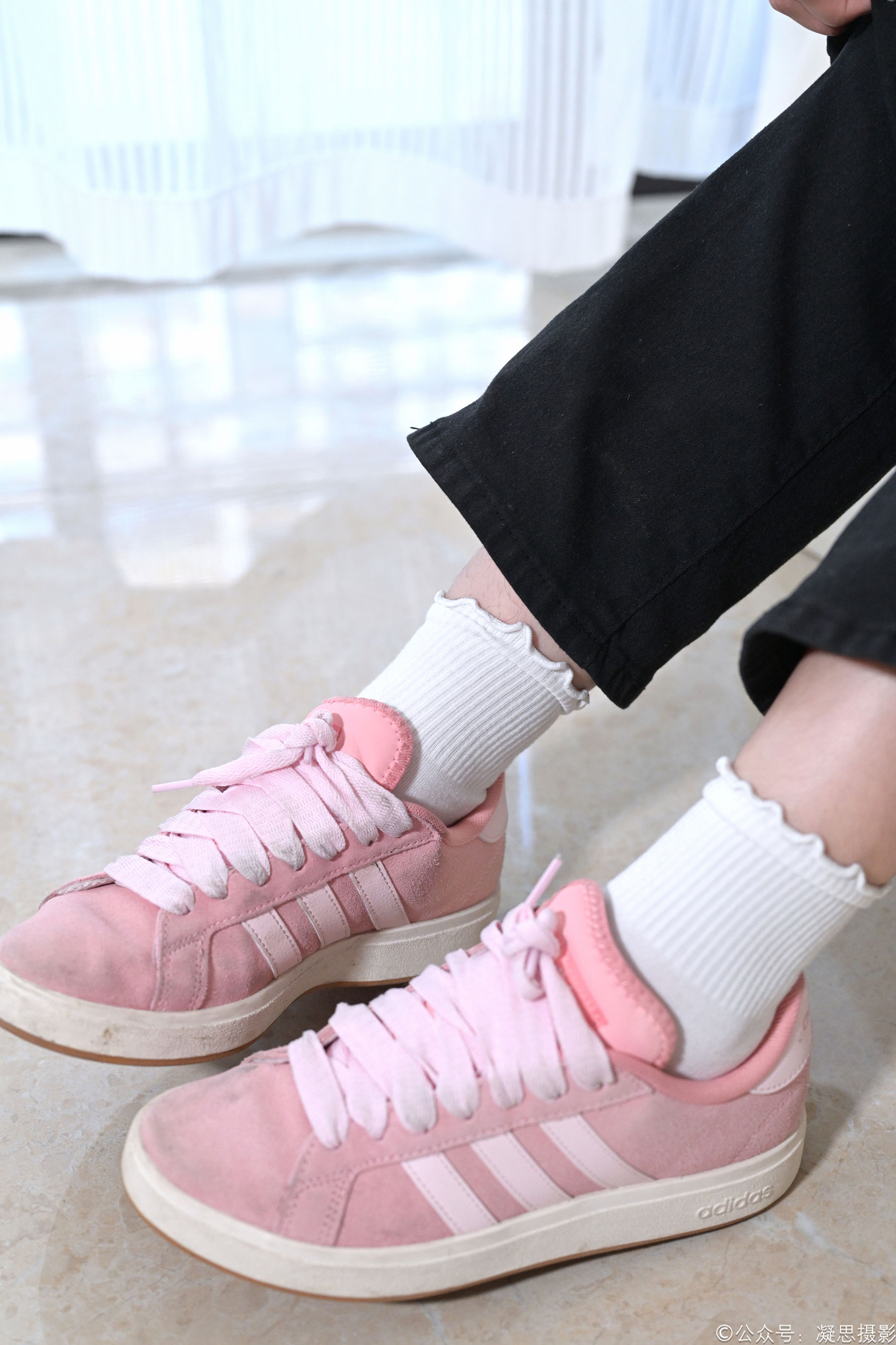 凝思摄影 No.013 铃铃 - T恤、短白袜、平底鞋/(139P)