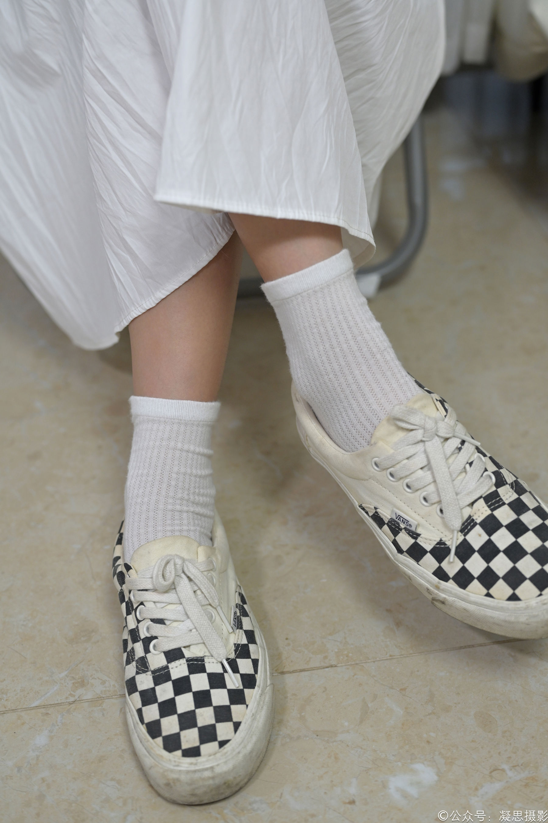 凝思摄影 No.007 小睿 - 长裙、短白袜、平底鞋/(133P)