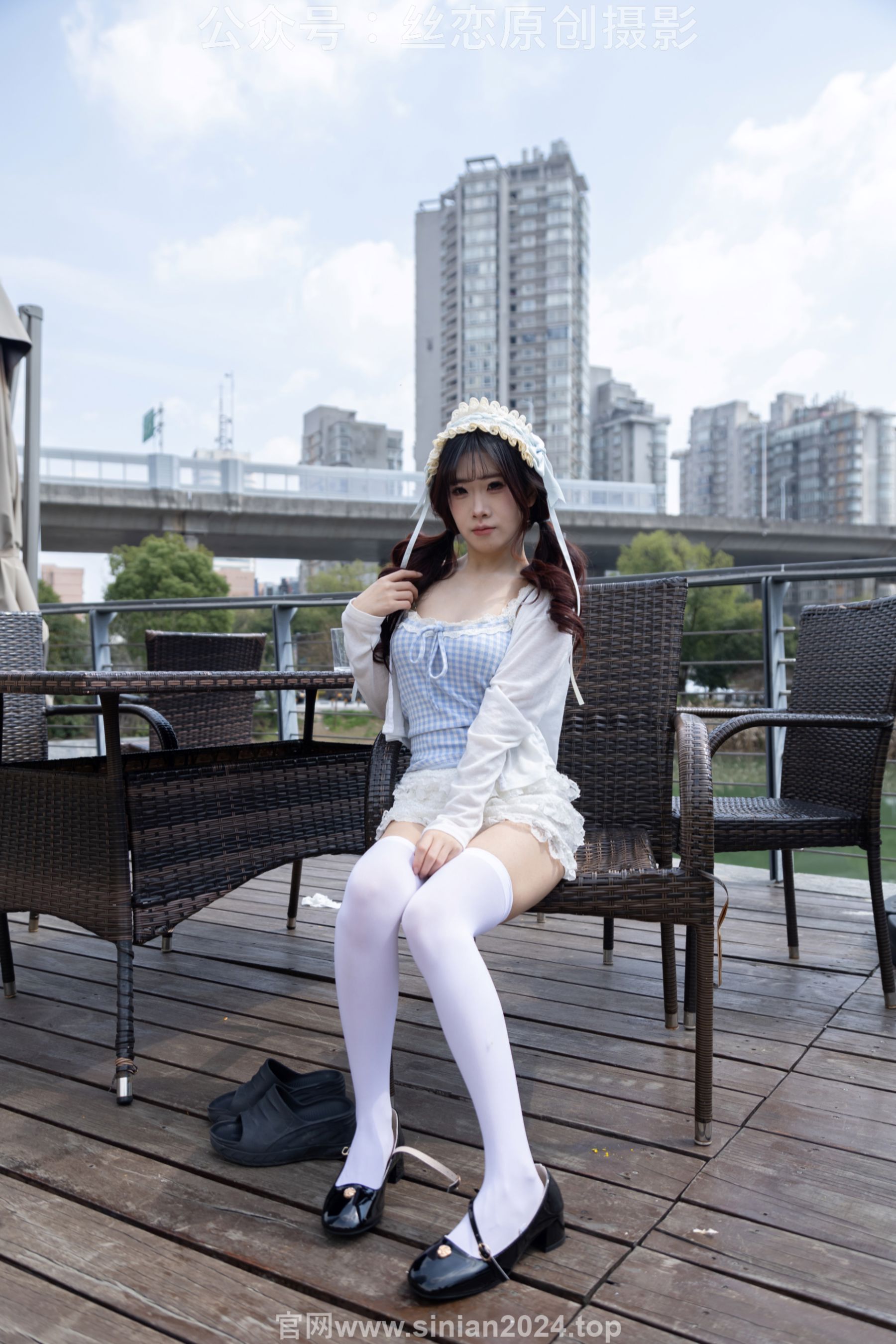 丝恋摄影 No.007 小梦 - 白色JK 超短裙 白色丝袜 黑色皮鞋/(285P)