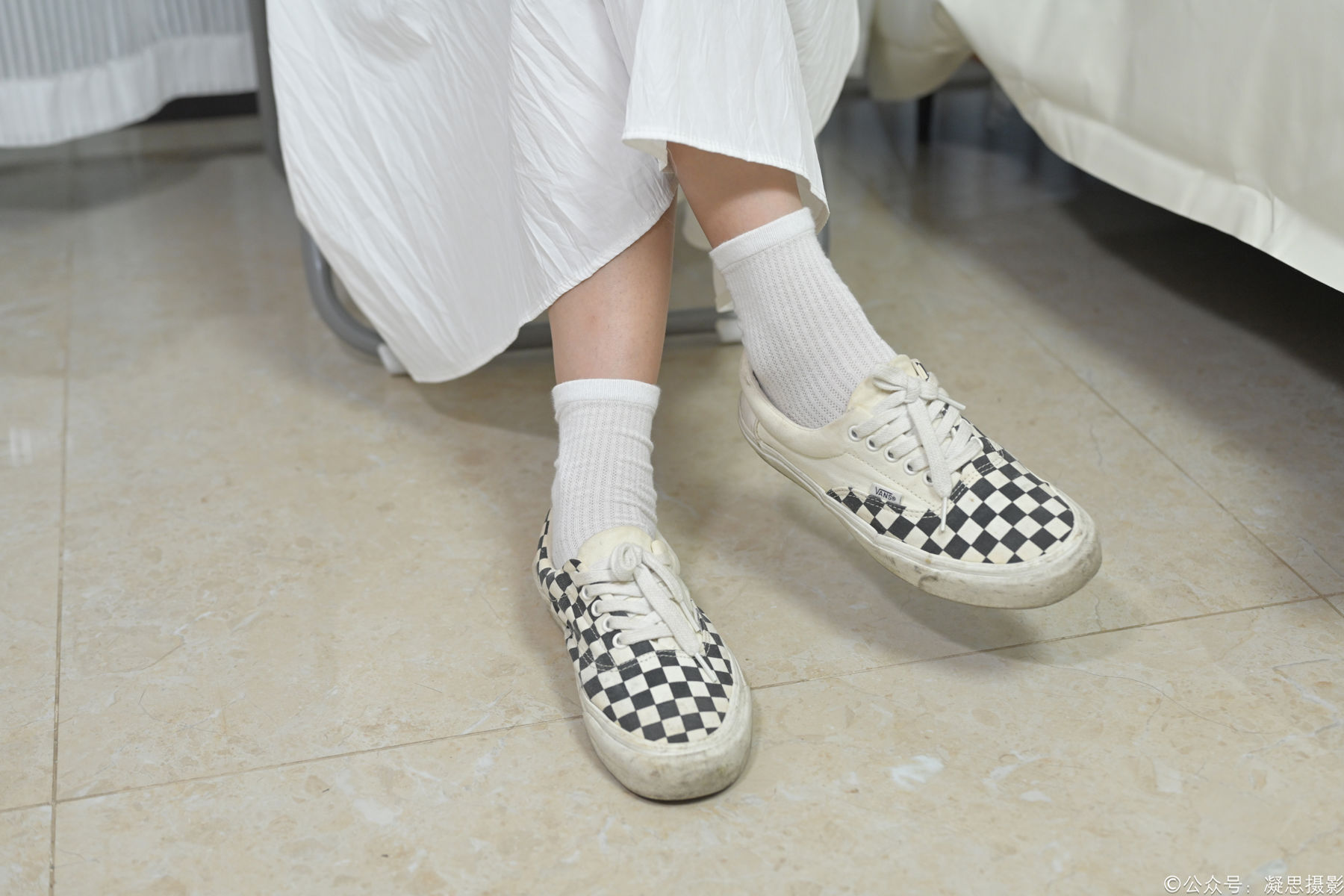 凝思摄影 No.007 小睿 - 长裙、短白袜、平底鞋/(133P)