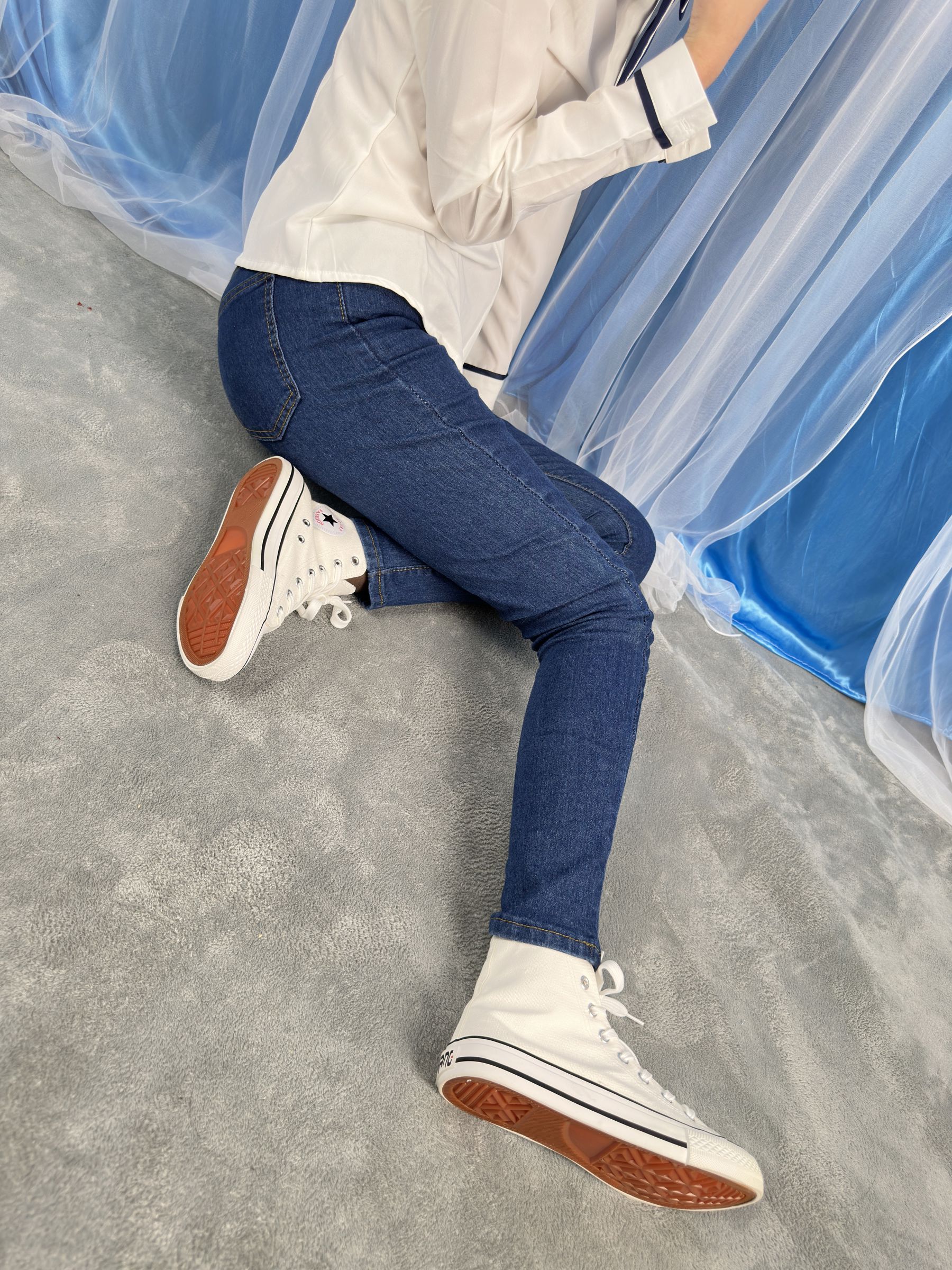 三禾摄影 No.024 牛仔裤里丝 帆布鞋 高跟/(201P)