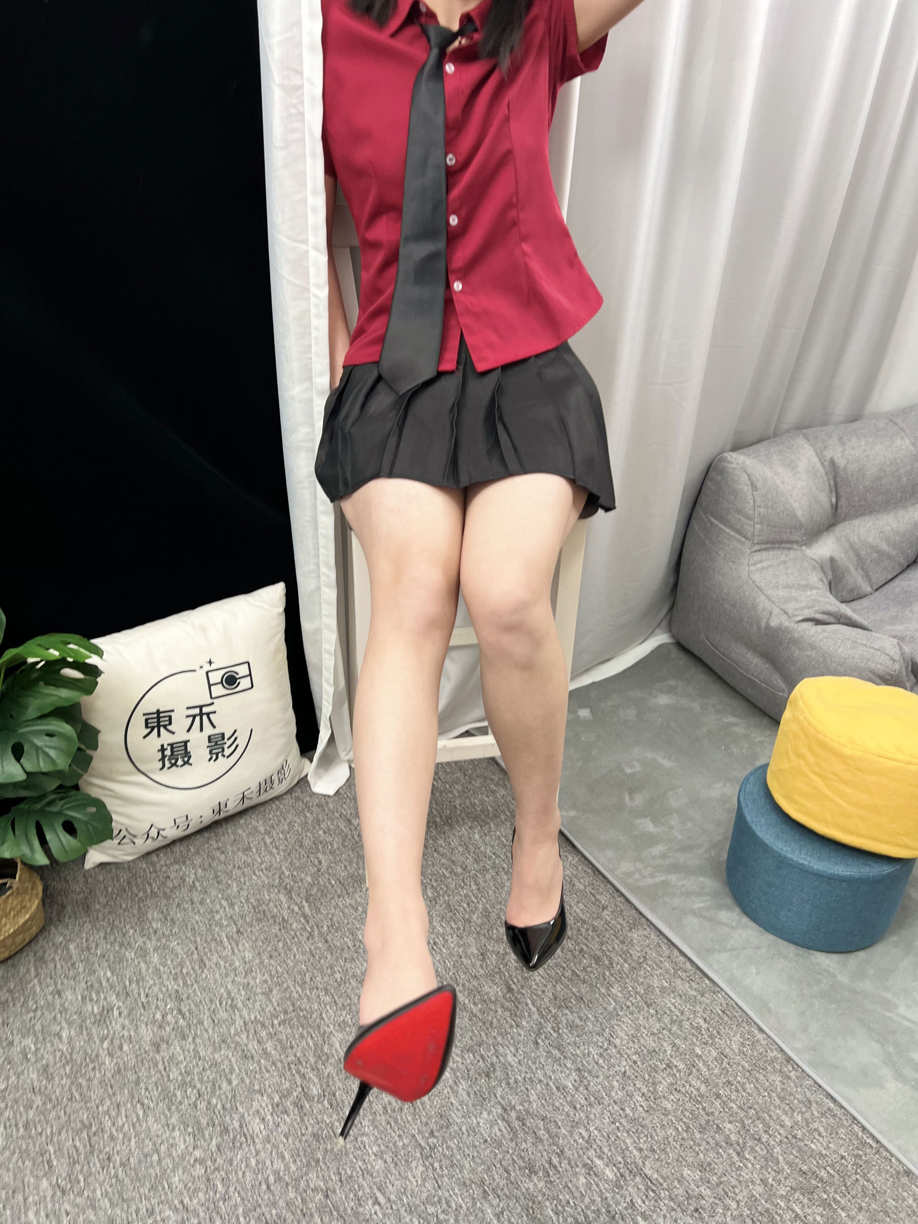 三禾摄影 No.021 短裙 凉拖 帆布鞋 高跟/(217P)