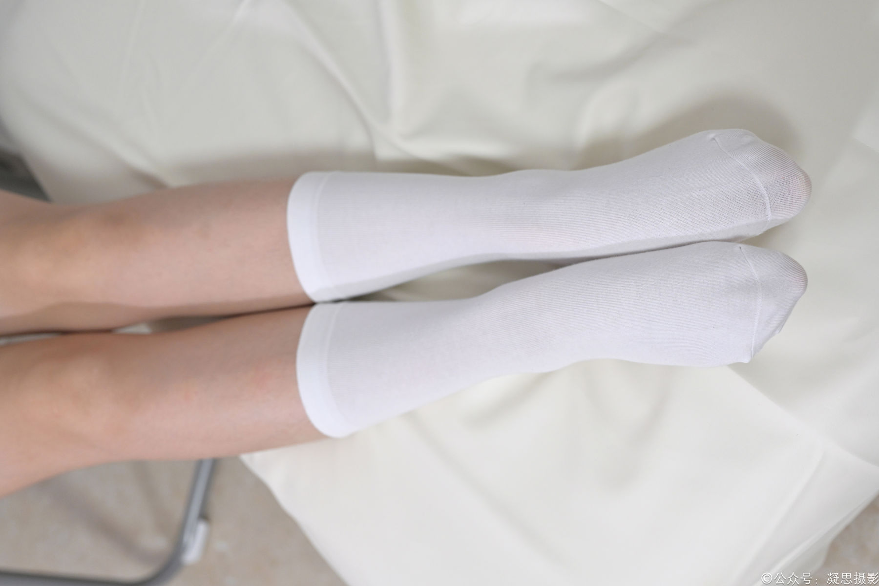 凝思摄影 No.008 铃铃 - 短裙、短白袜、小皮鞋/(158P)