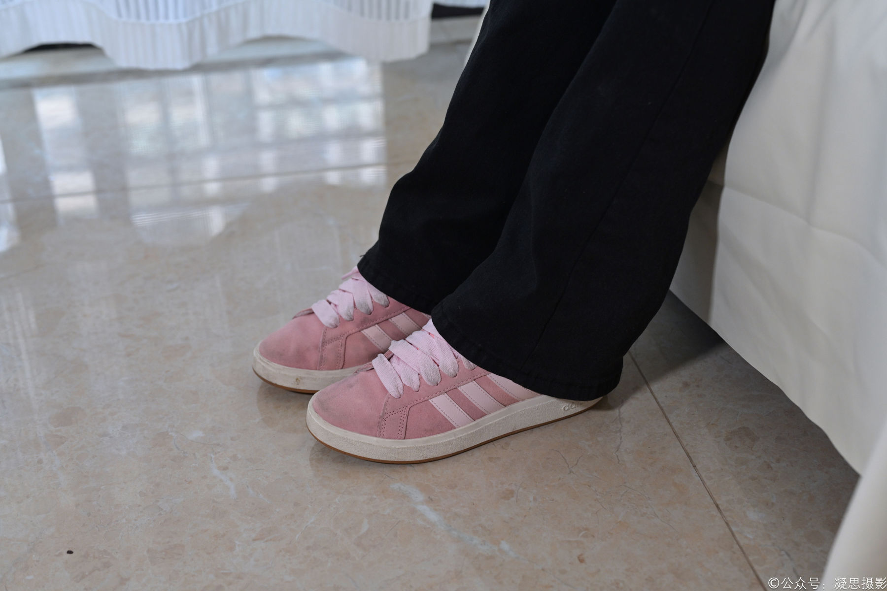 凝思摄影 No.013 铃铃 - T恤、短白袜、平底鞋/(139P)