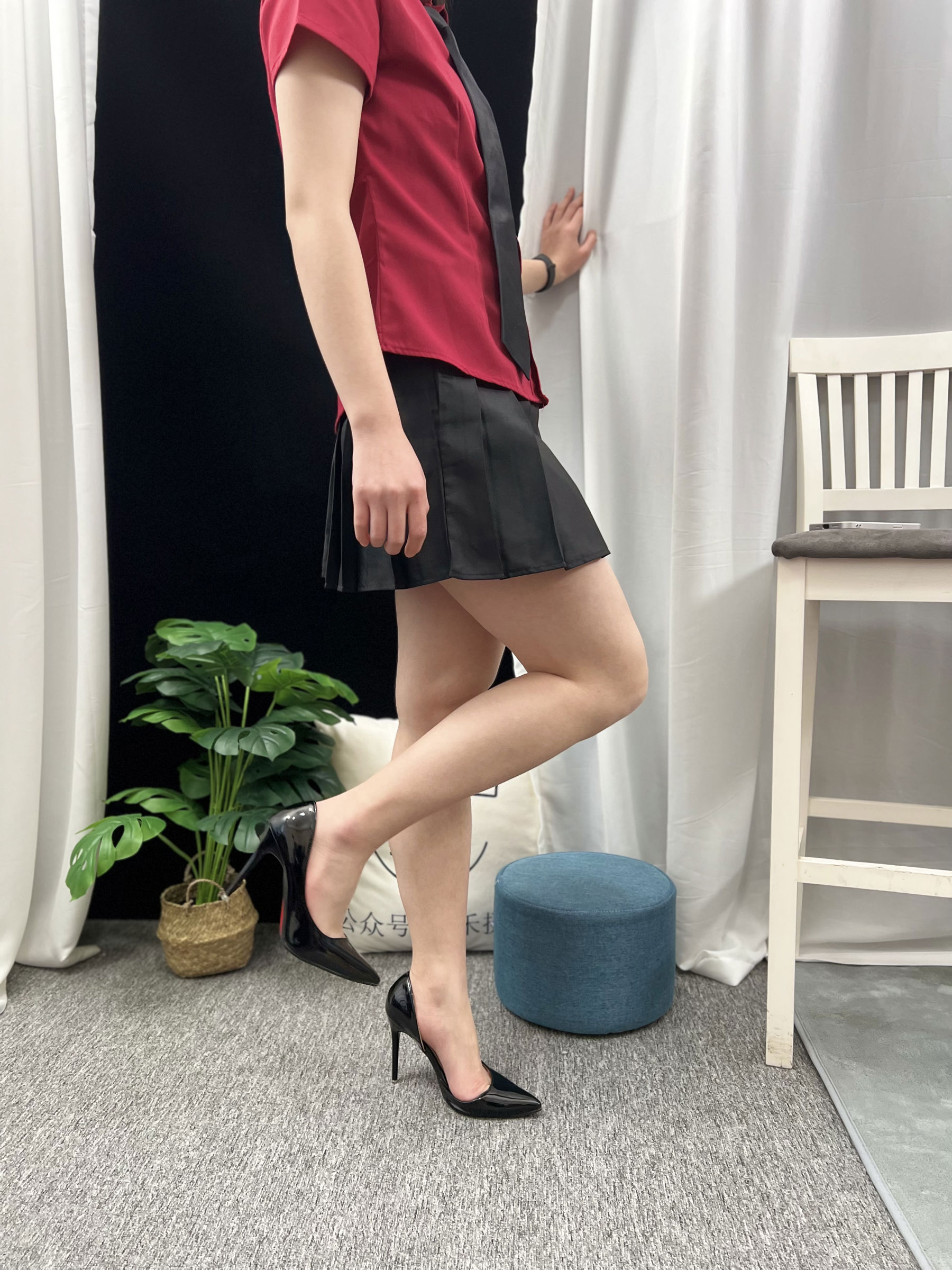 三禾摄影 No.021 短裙 凉拖 帆布鞋 高跟/(217P)