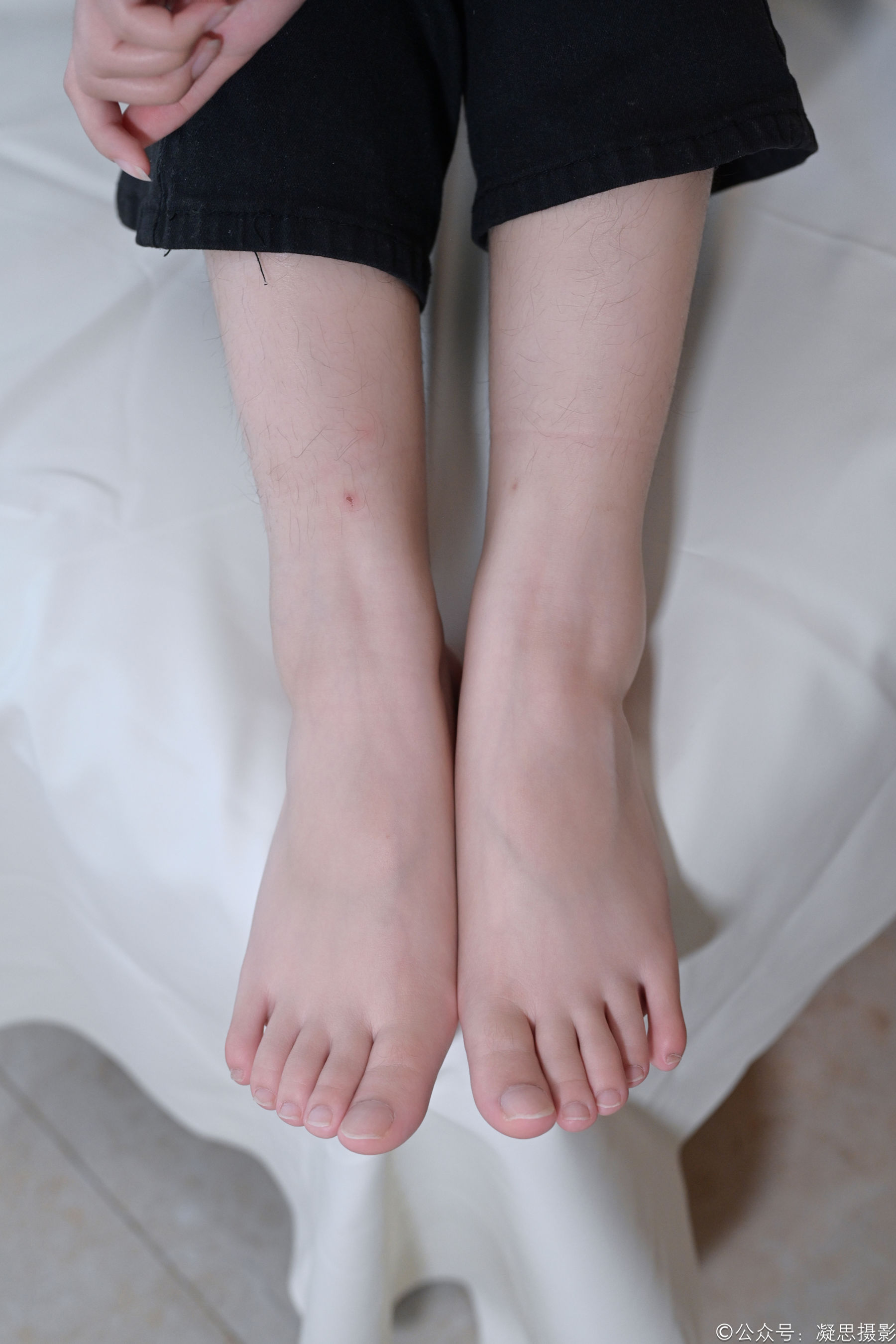 凝思摄影 No.013 铃铃 - T恤、短白袜、平底鞋/(139P)