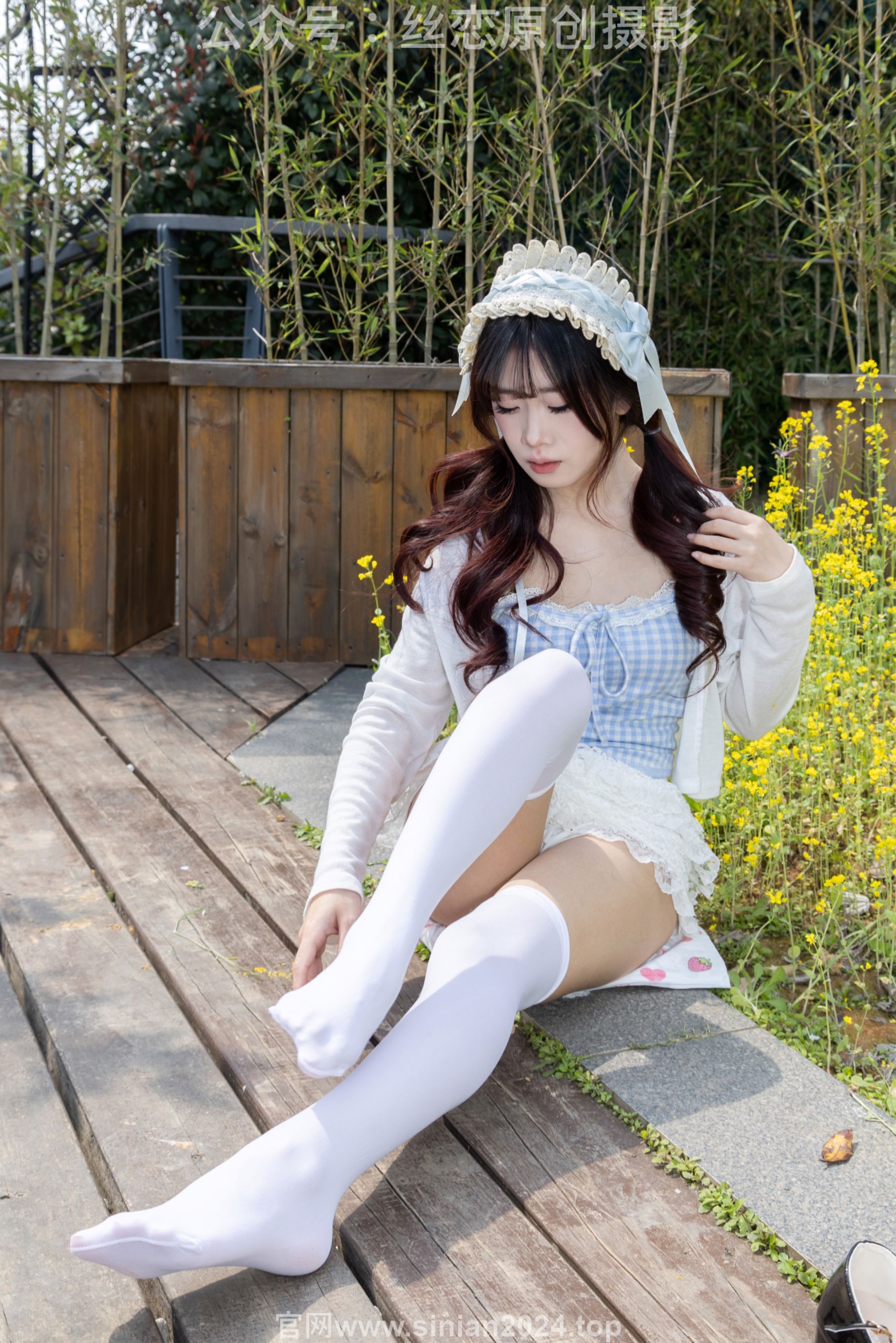 丝恋摄影 No.007 小梦 - 白色JK 超短裙 白色丝袜 黑色皮鞋/(285P)