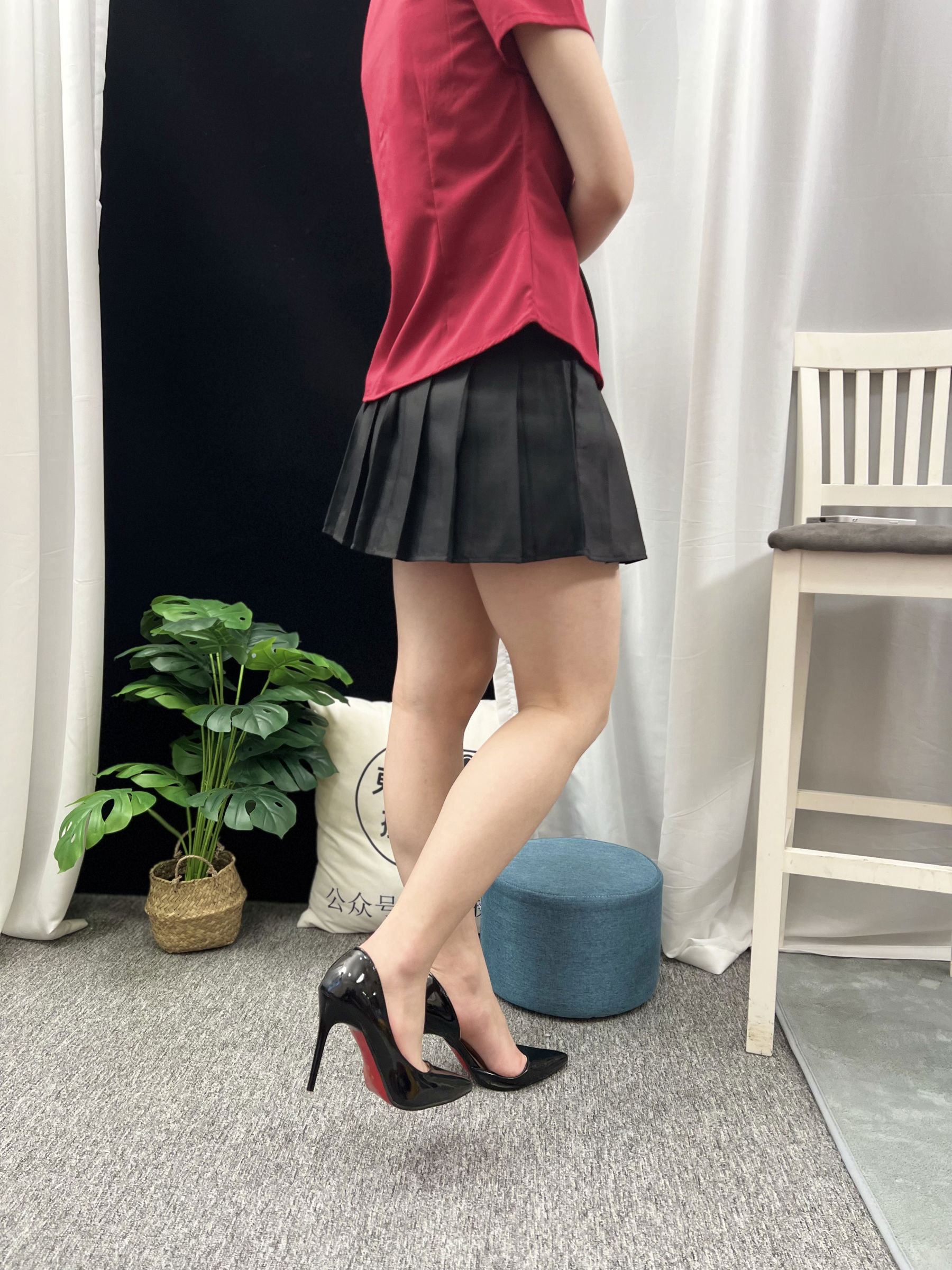 三禾摄影 No.021 短裙 凉拖 帆布鞋 高跟/(217P)